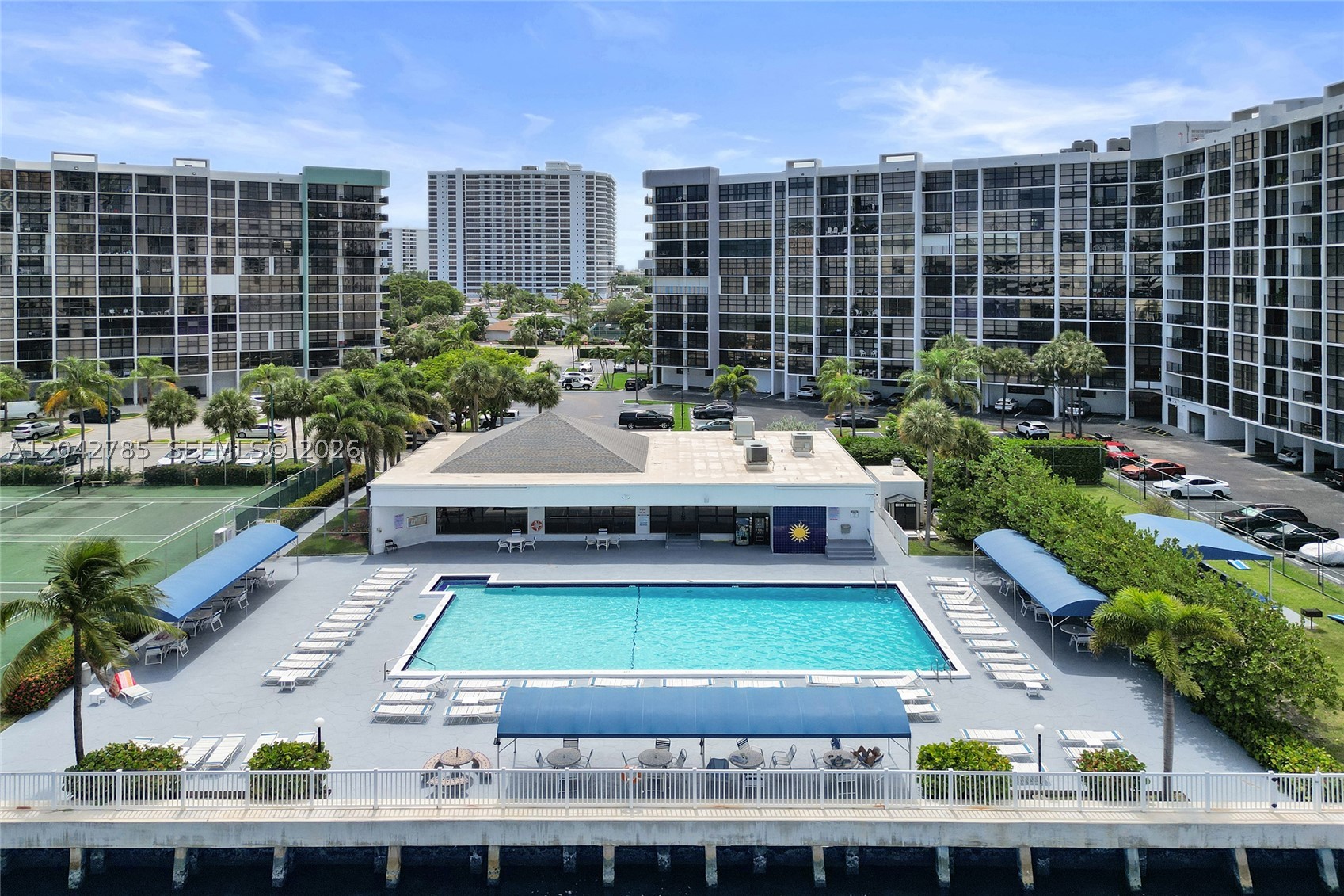 TOWERS OF OCEANVIEW EAST - Residential