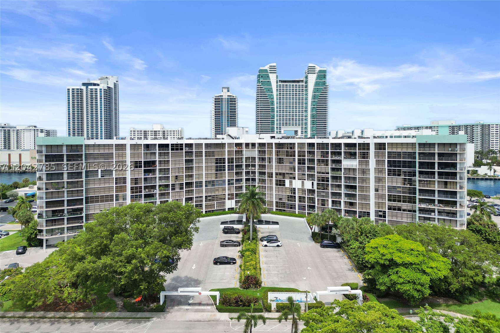 TOWERS OF OCEANVIEW EAST - Residential
