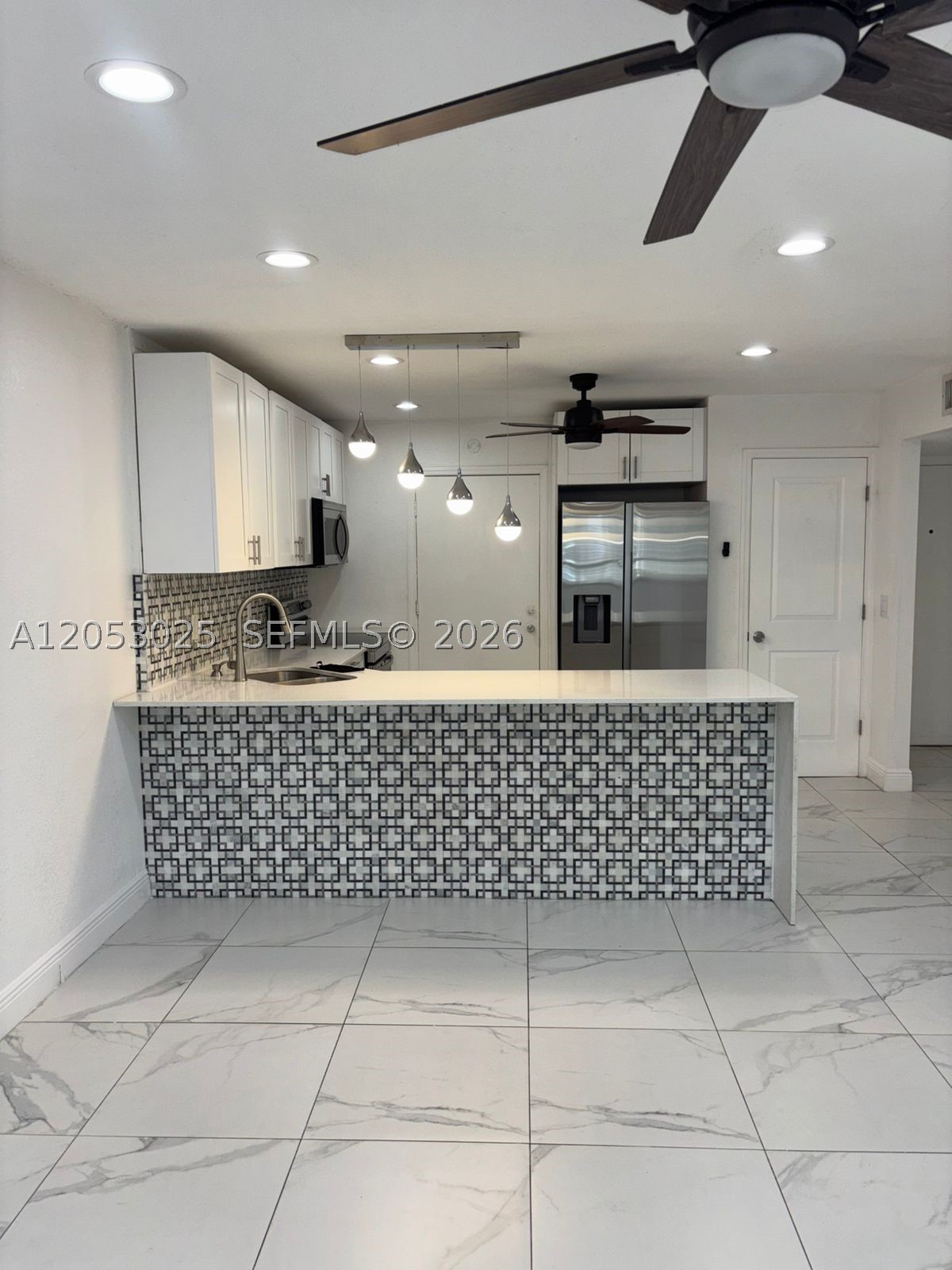 CASTLE APARTMENTS 9 CONDO - Residential Lease