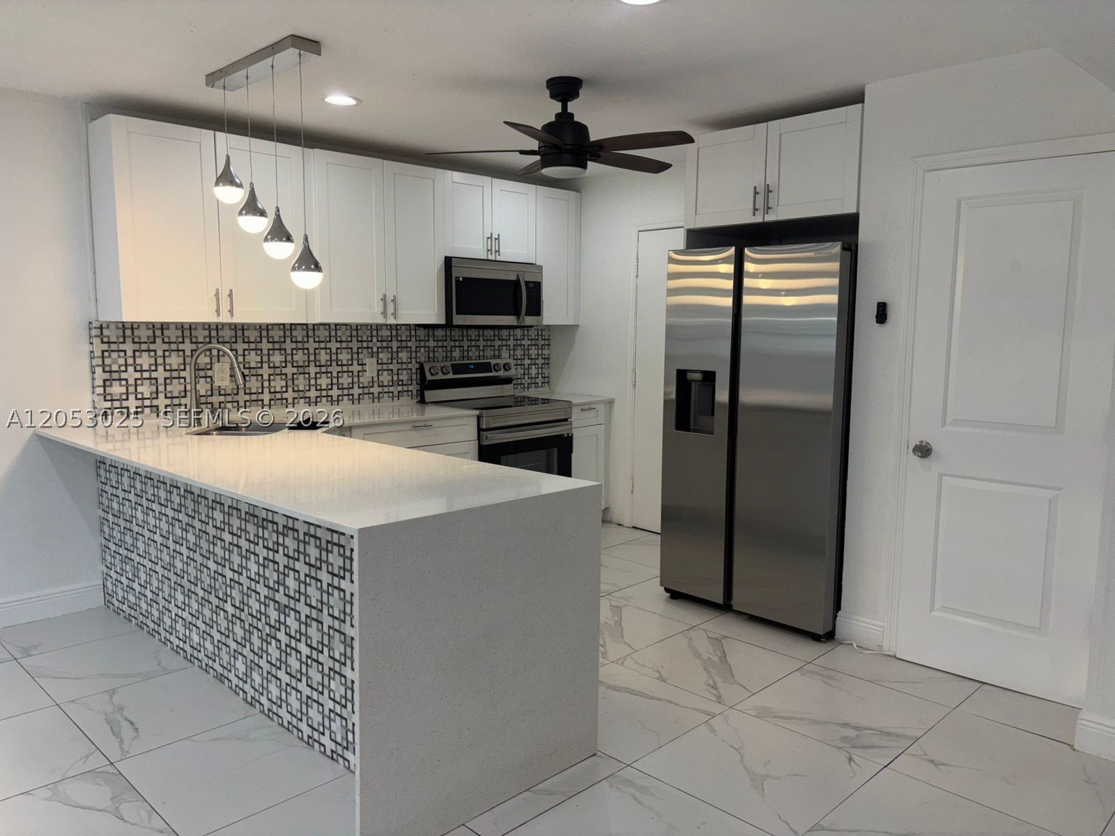 CASTLE APARTMENTS 9 CONDO - Residential Lease