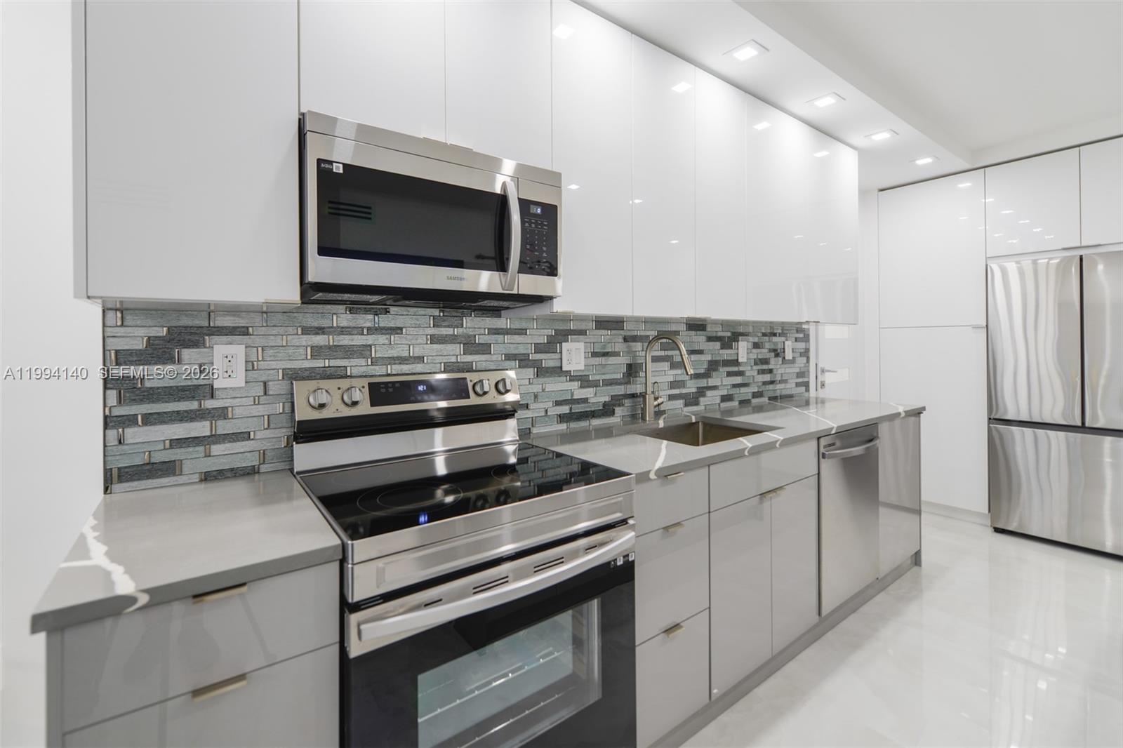 HEMISPHERES CONDO - Residential