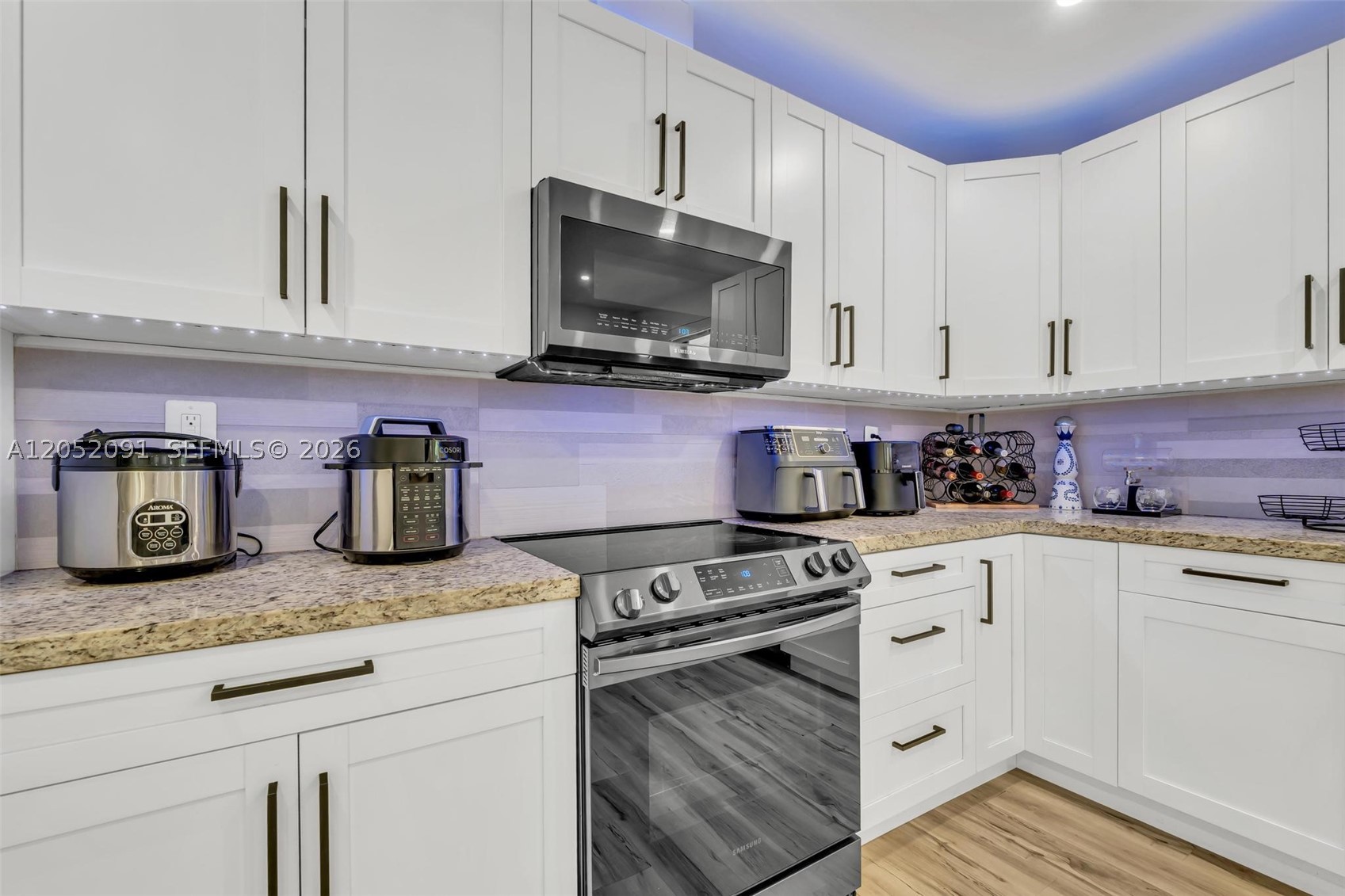REPLAT OF PORTIONS OF RIC - Residential
