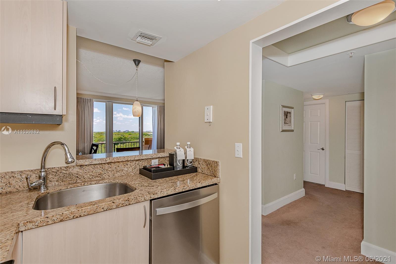 THE MUTINY CONDO - Residential