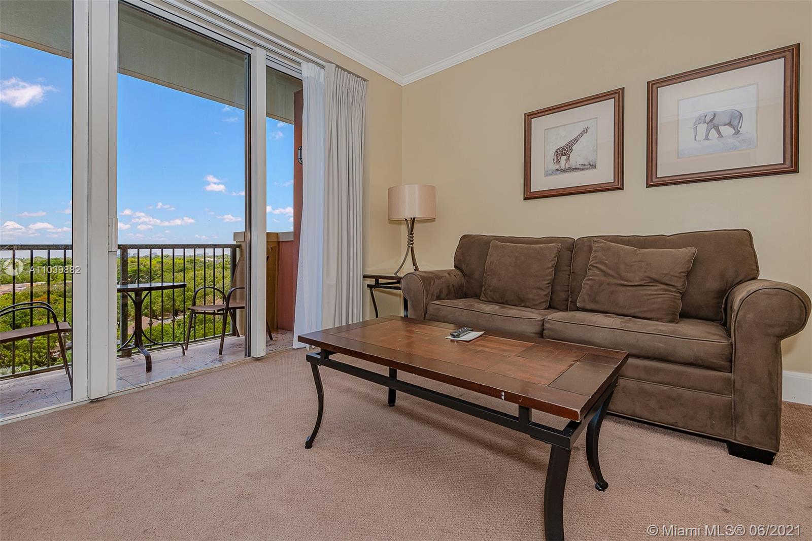 THE MUTINY CONDO - Residential