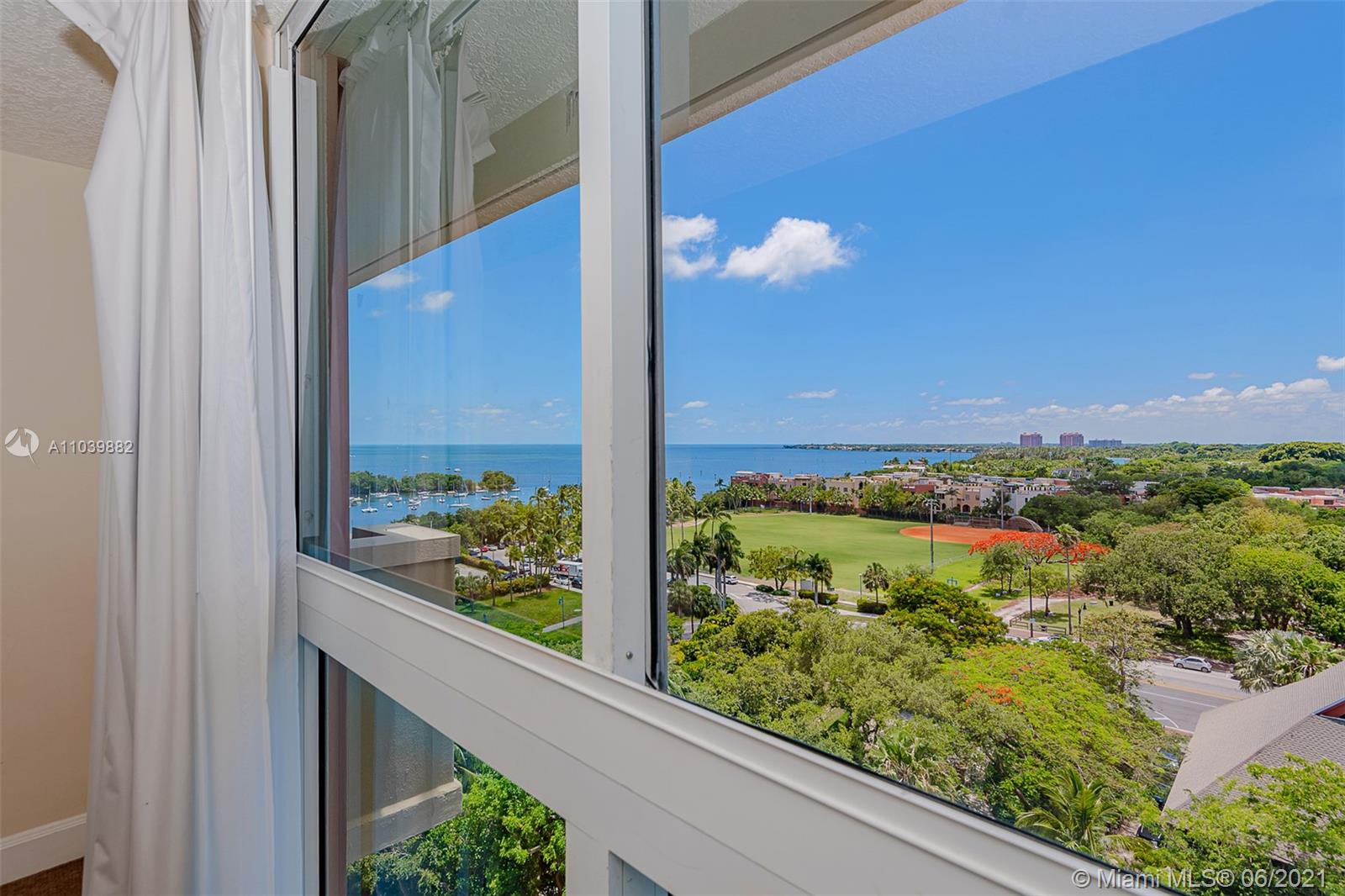 THE MUTINY CONDO - Residential