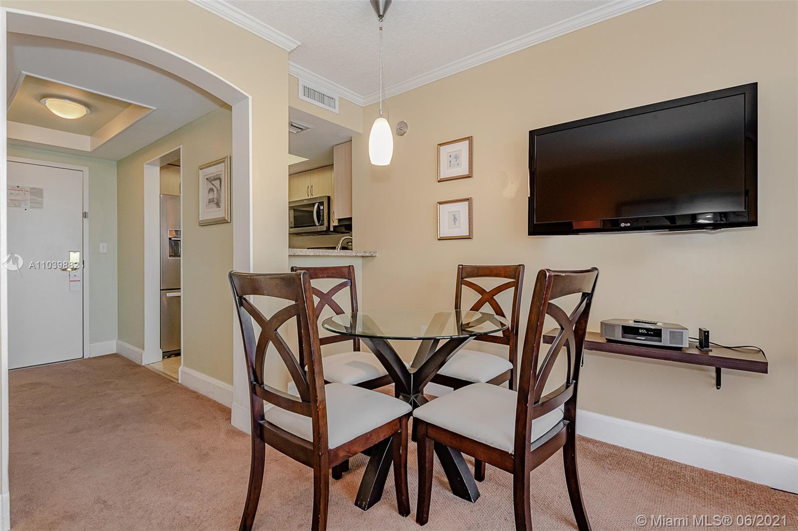 THE MUTINY CONDO - Residential