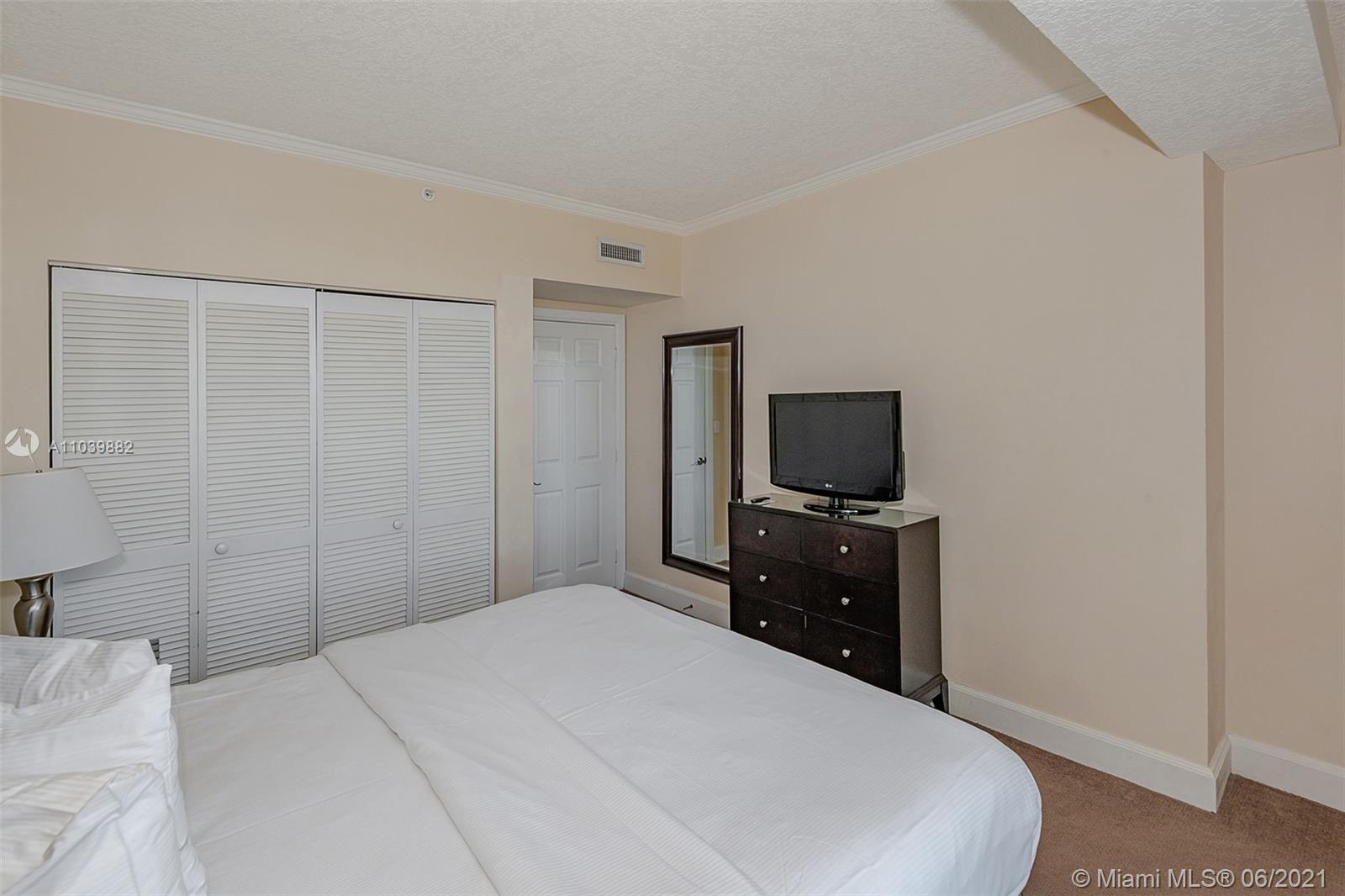 THE MUTINY CONDO - Residential