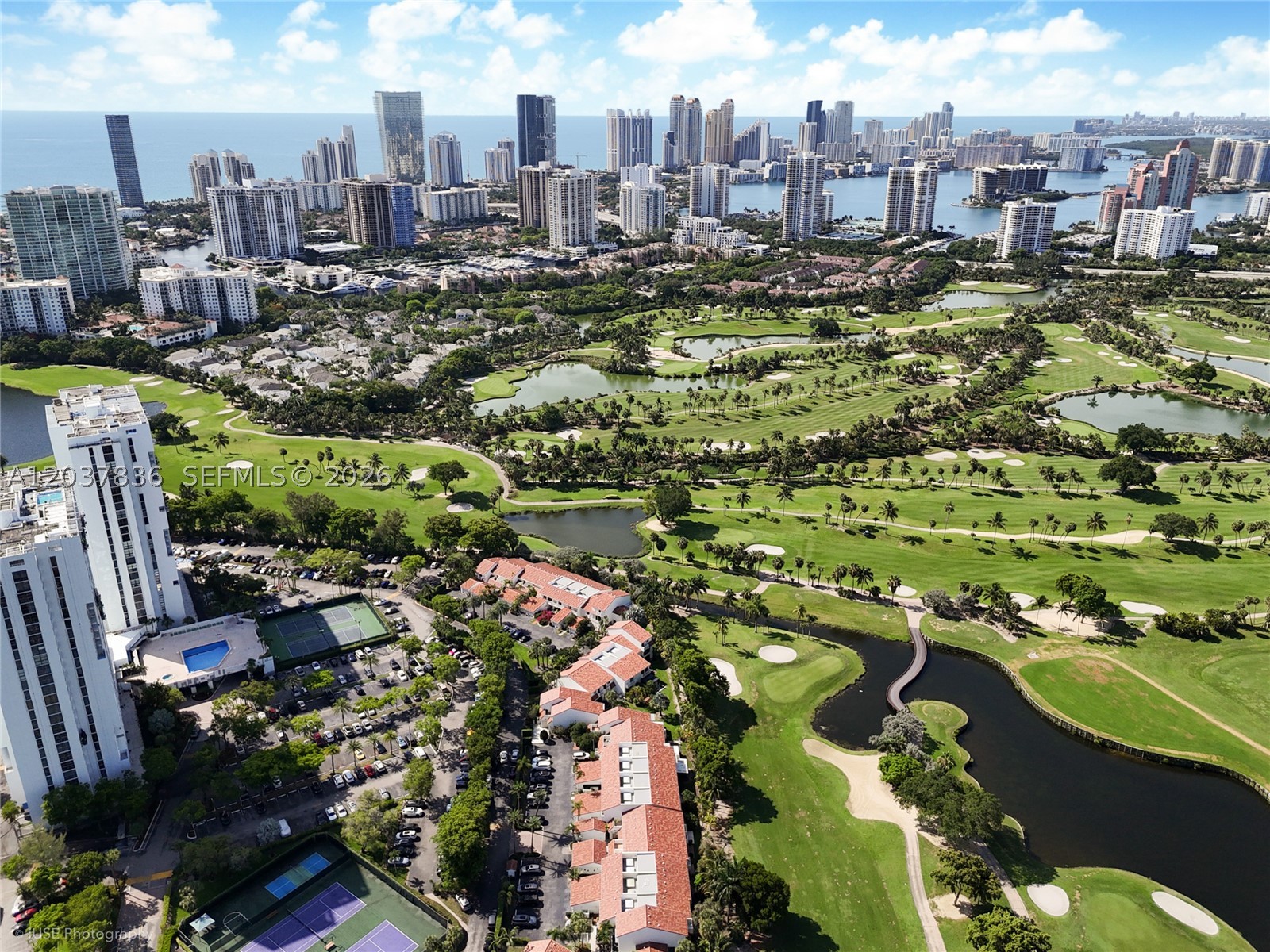 DELVISTA B CONDO - Residential