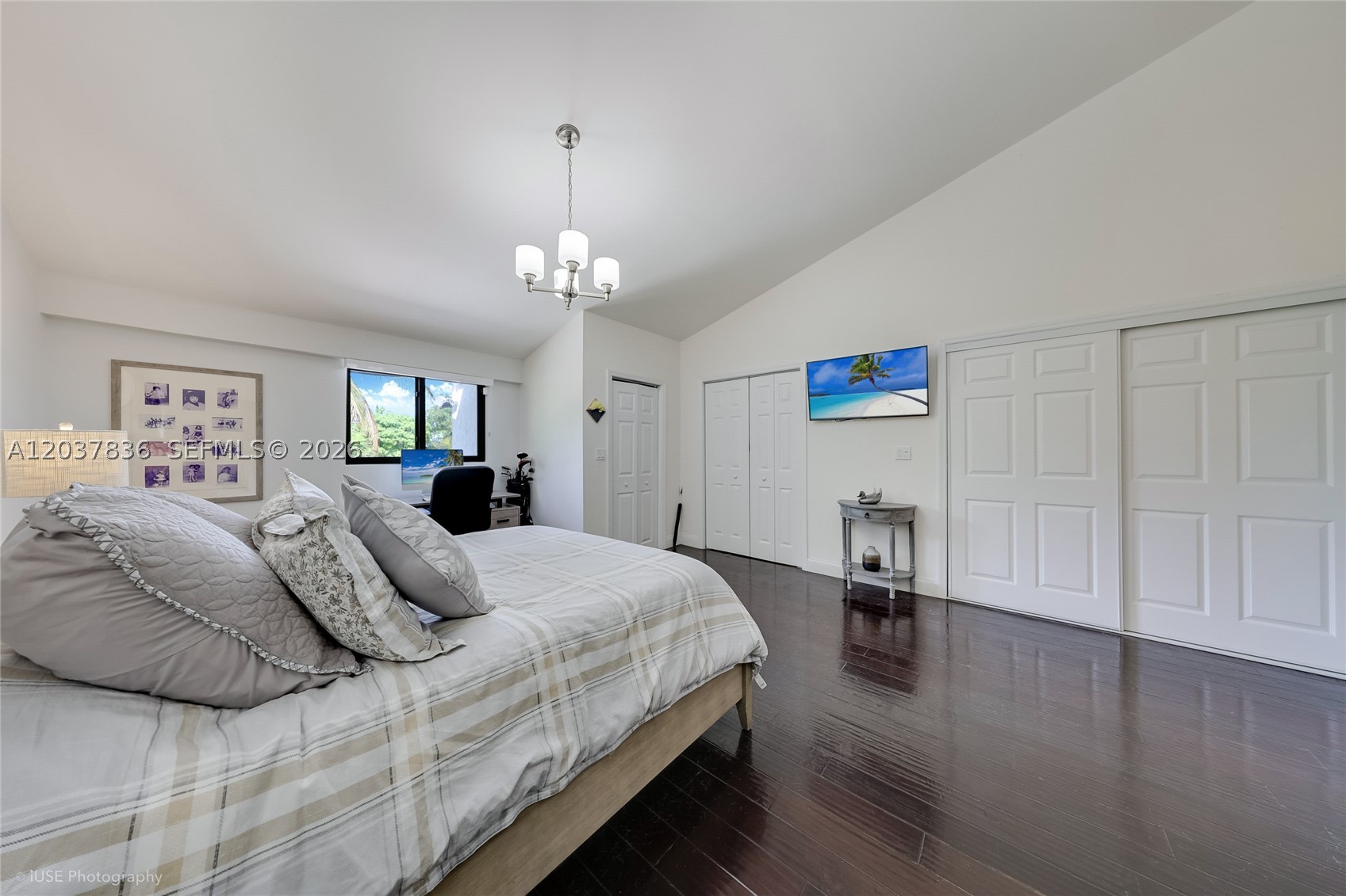 DELVISTA B CONDO - Residential