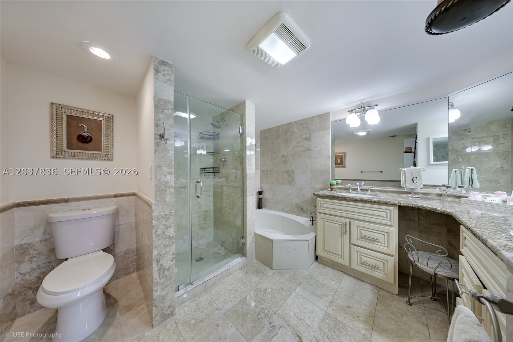 DELVISTA B CONDO - Residential