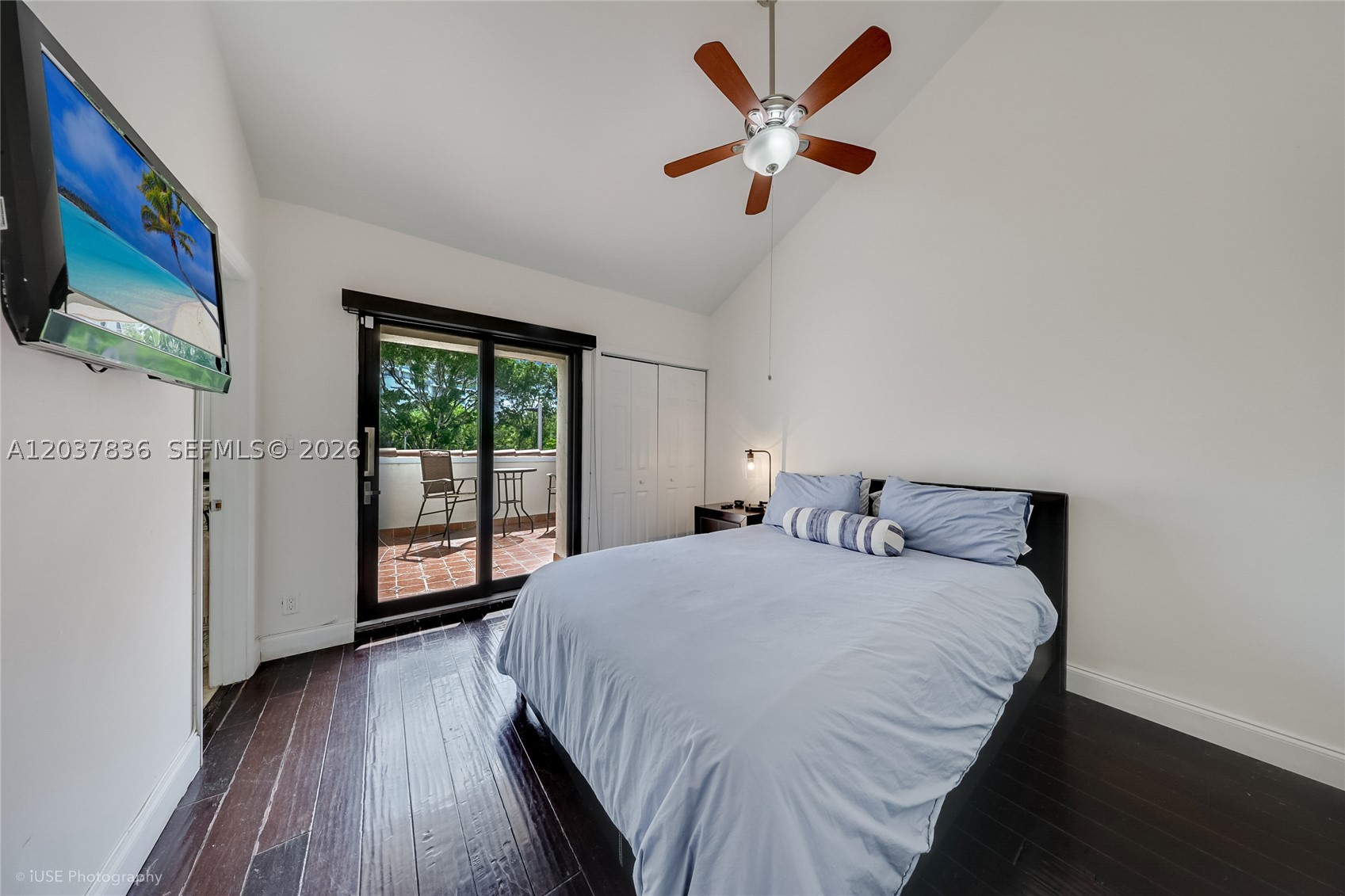 DELVISTA B CONDO - Residential