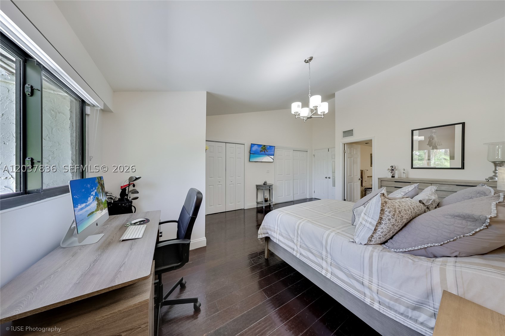 DELVISTA B CONDO - Residential