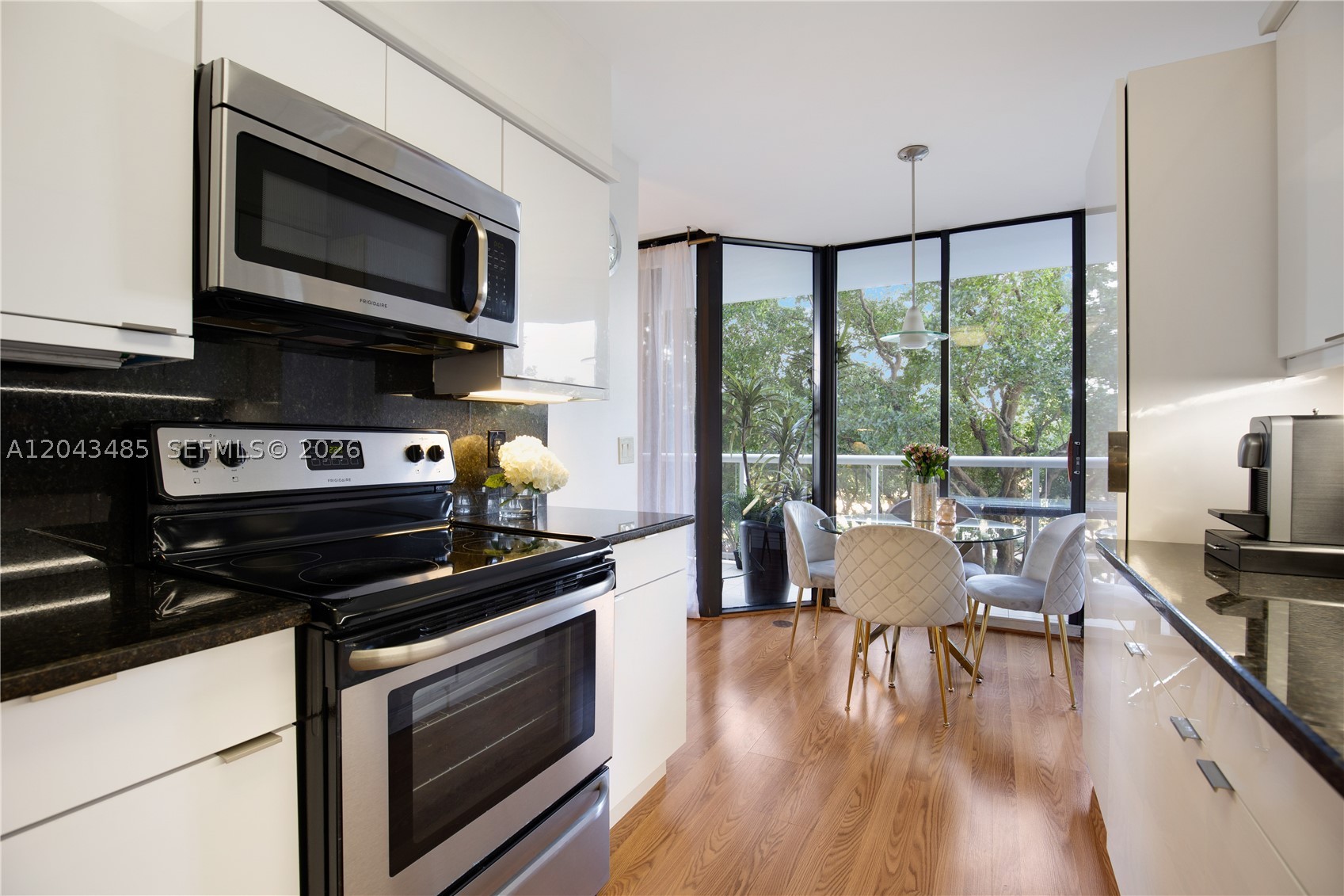 HARBORSIDE AT THE WATERW - Residential