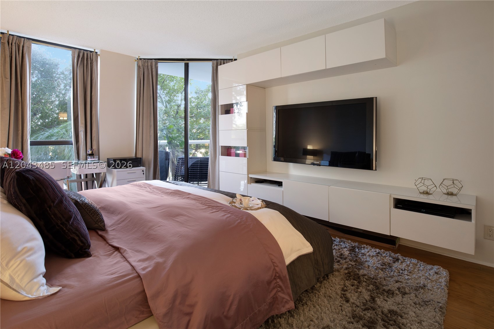 HARBORSIDE AT THE WATERW - Residential