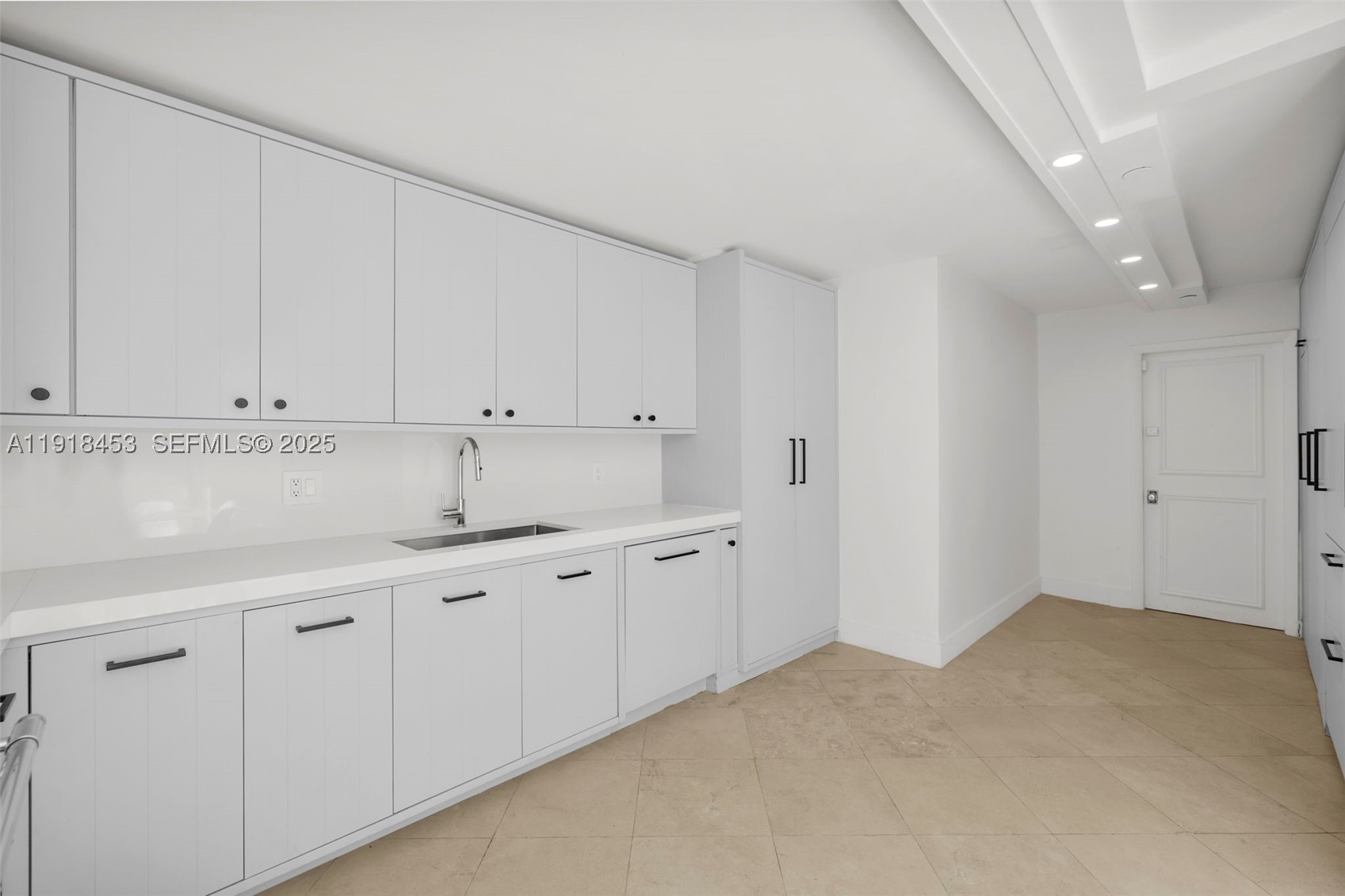 SANDS OF KEY BISCAYNE CON - Residential