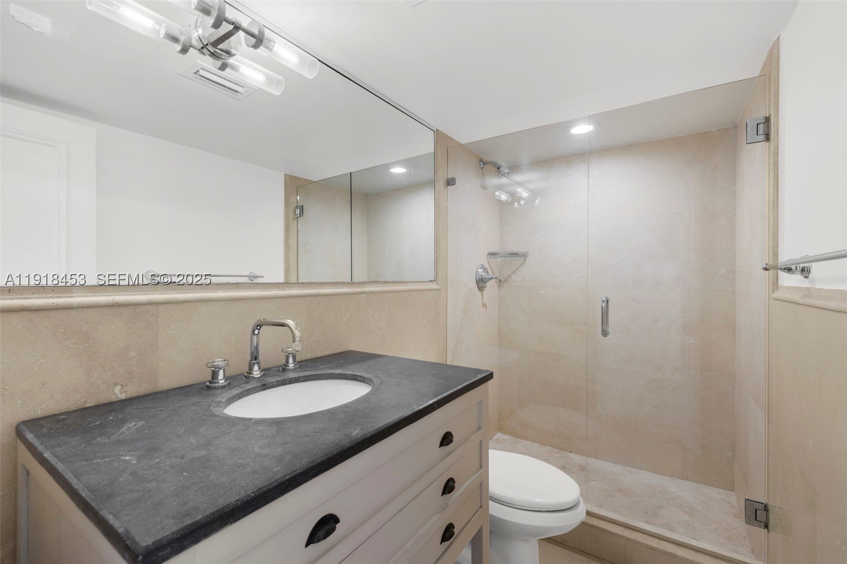 SANDS OF KEY BISCAYNE CON - Residential