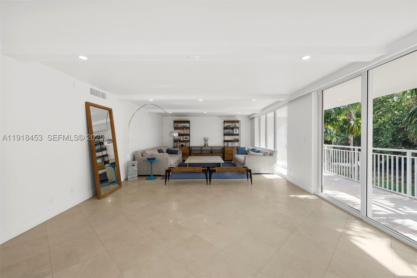 SANDS OF KEY BISCAYNE CON - Residential