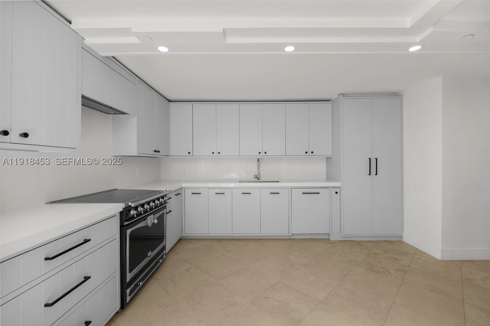 SANDS OF KEY BISCAYNE CON - Residential