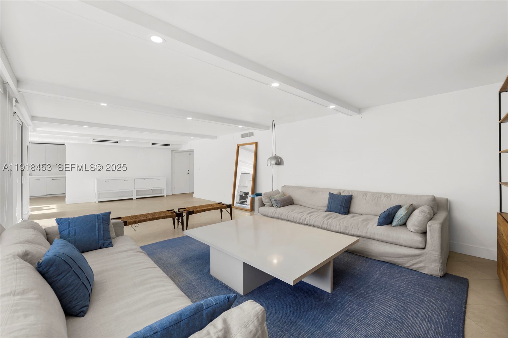 SANDS OF KEY BISCAYNE CON - Residential