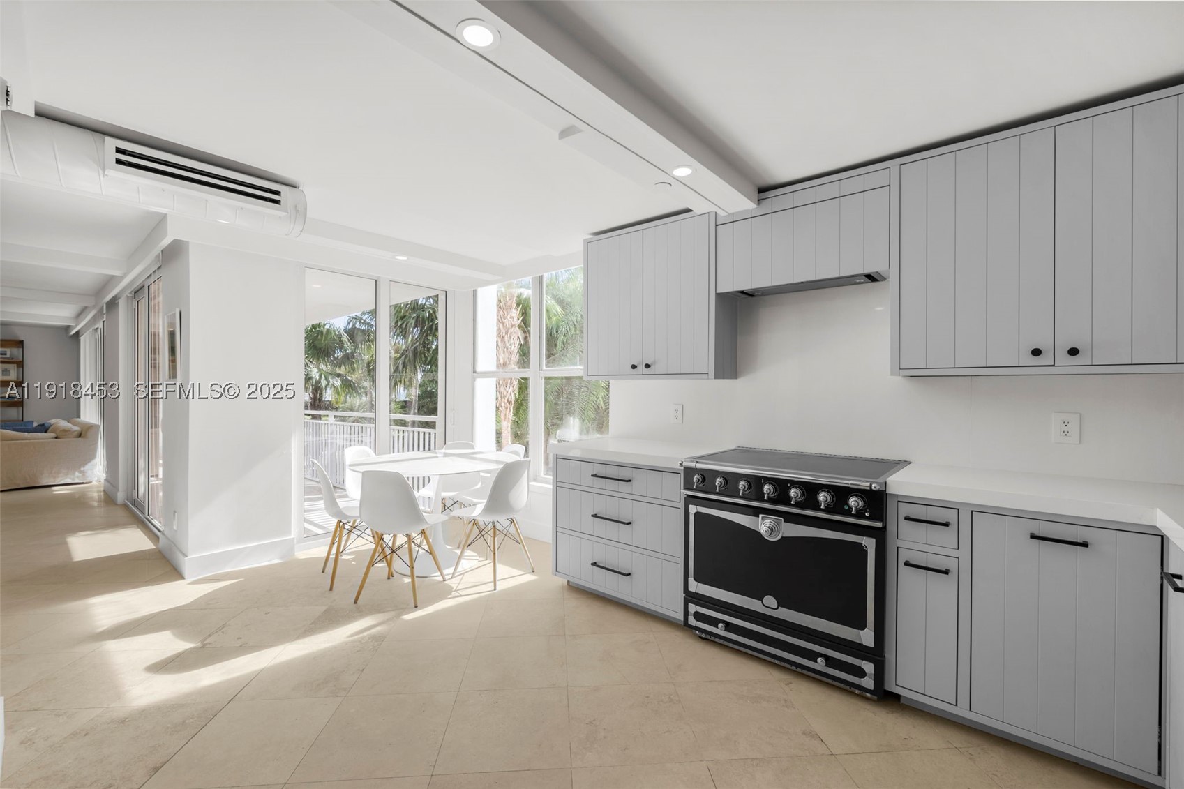 SANDS OF KEY BISCAYNE CON - Residential