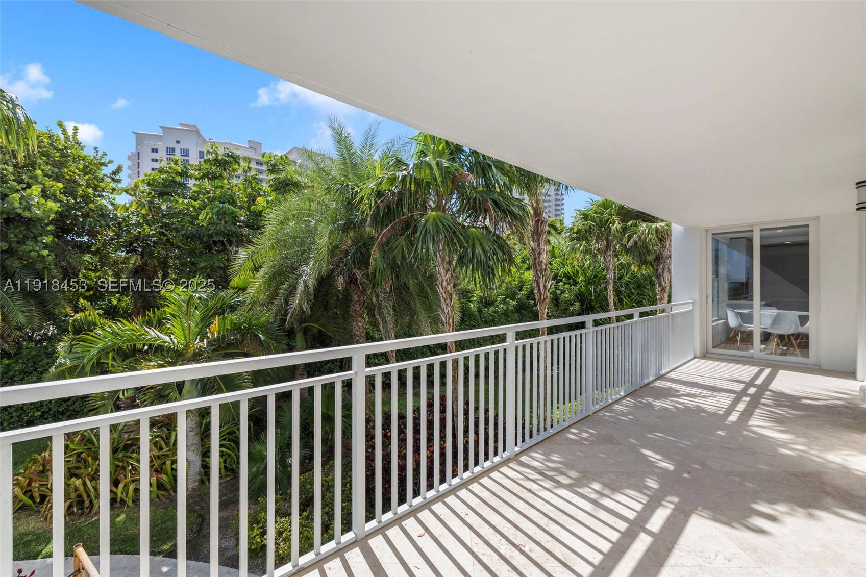 SANDS OF KEY BISCAYNE CON - Residential