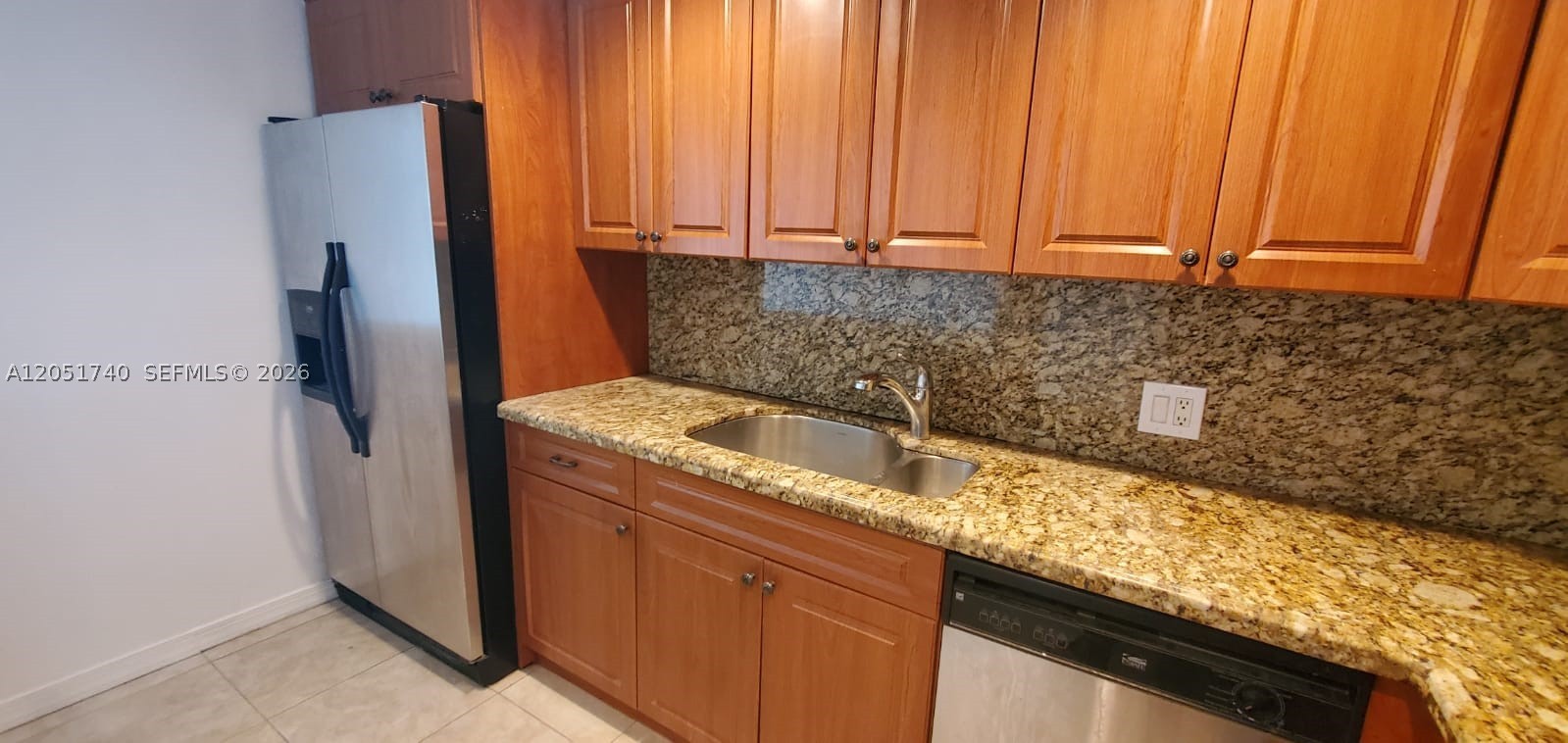 BRICKELL BISCAYNE CONDO - Residential Lease