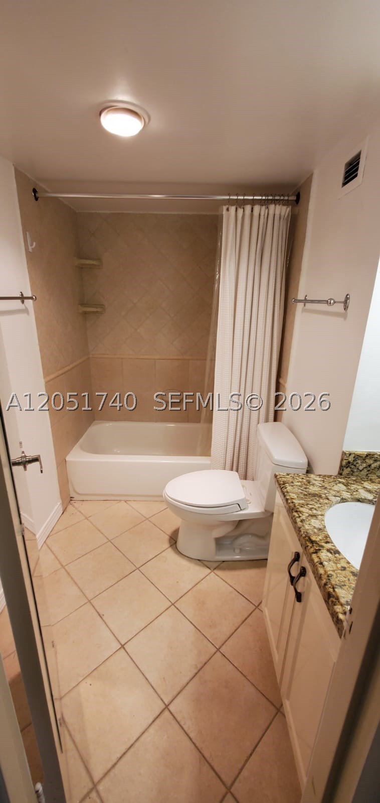 BRICKELL BISCAYNE CONDO - Residential Lease