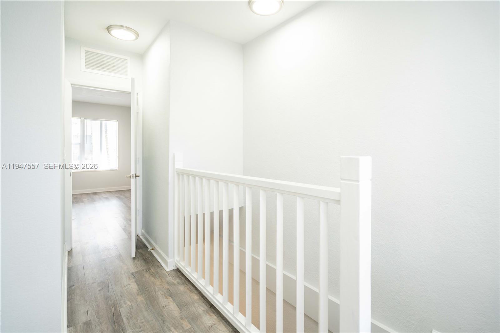 BAYVIEW TOWNHOMES CONDO - Residential Lease