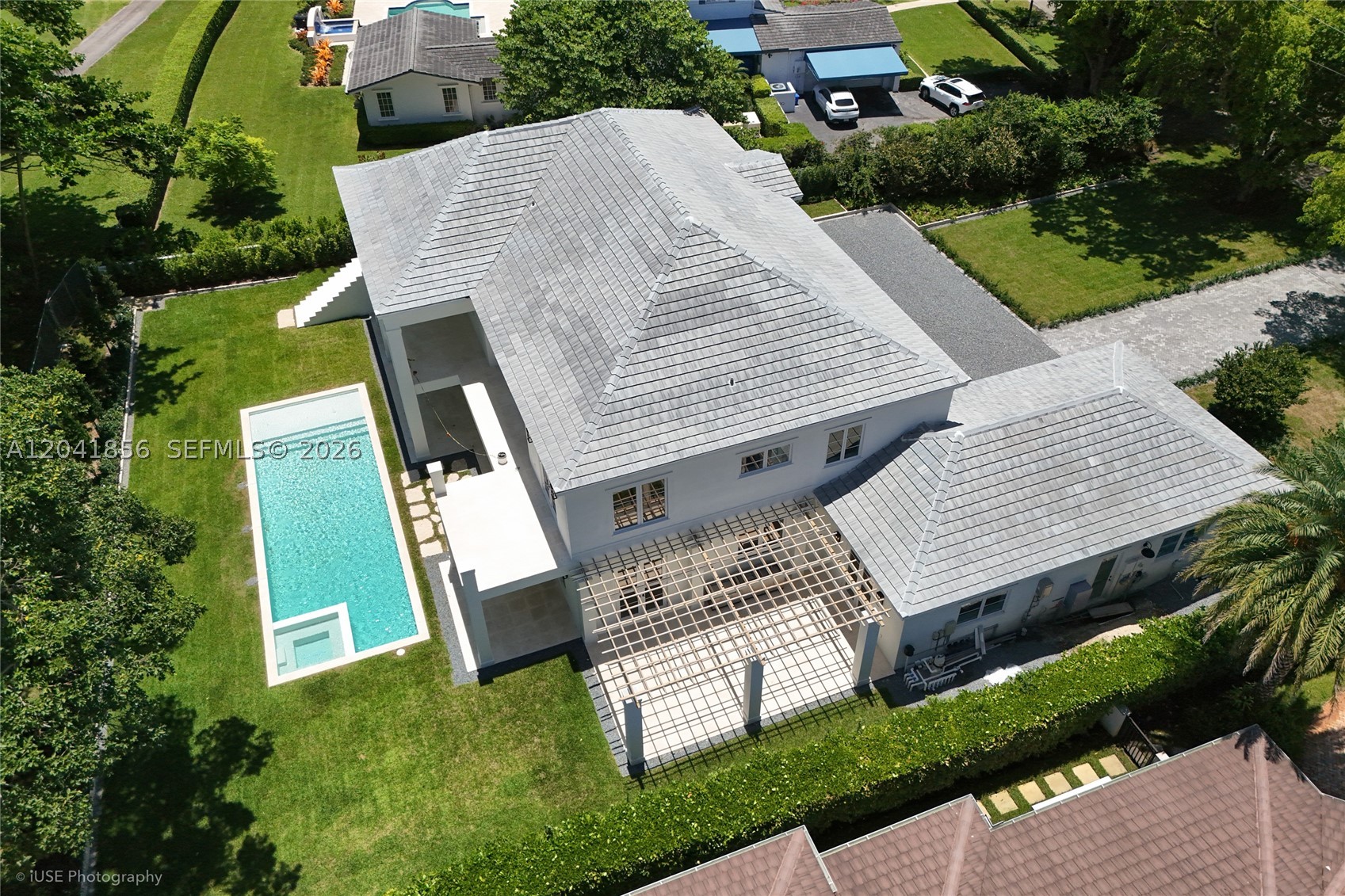 CORAL GABLES COUNTRY CLUB - Residential