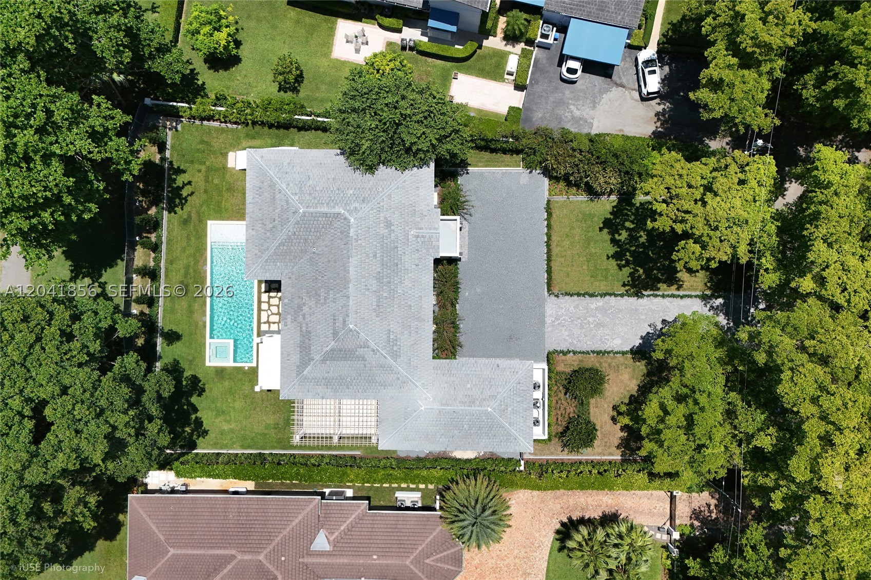 CORAL GABLES COUNTRY CLUB - Residential