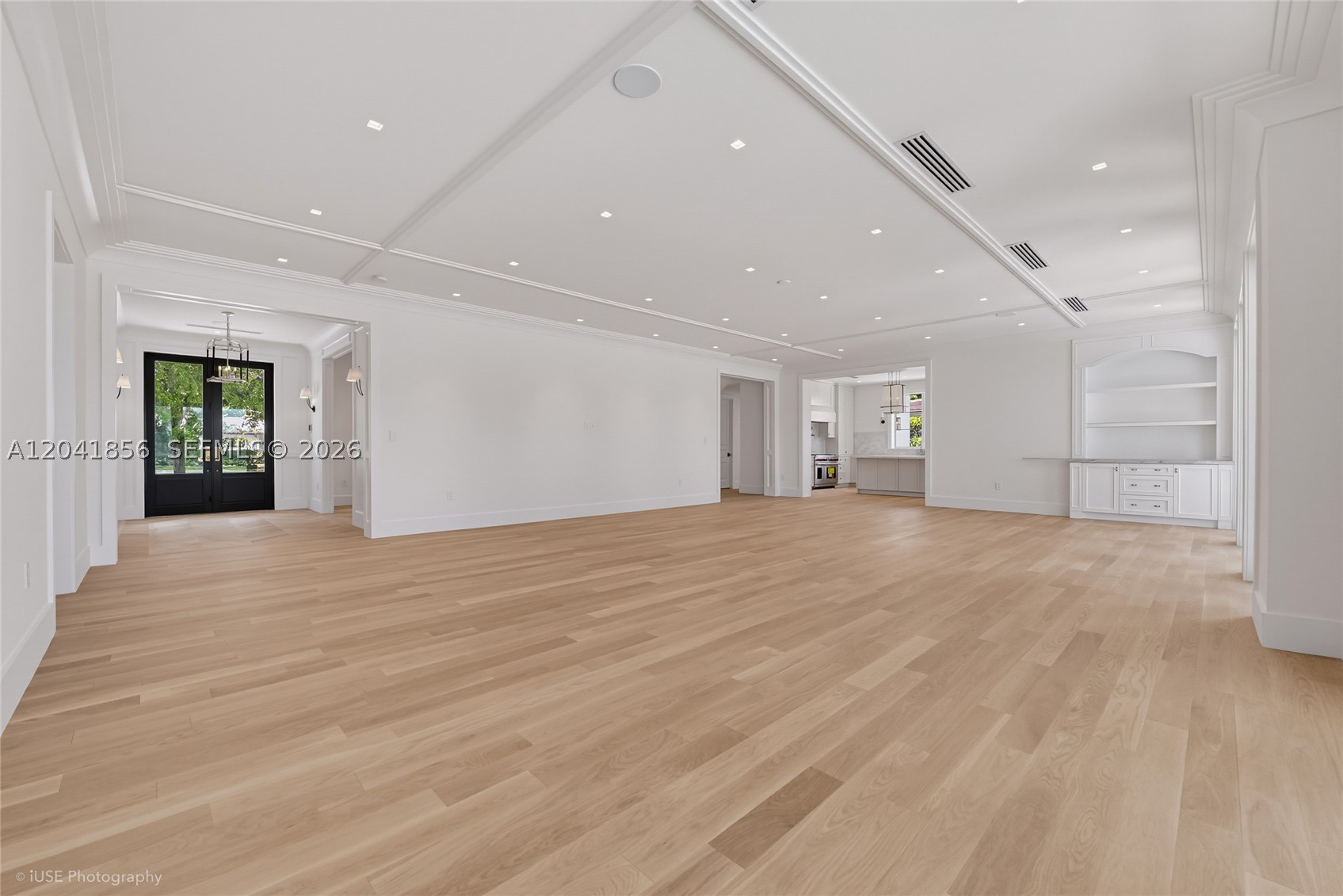 CORAL GABLES COUNTRY CLUB - Residential