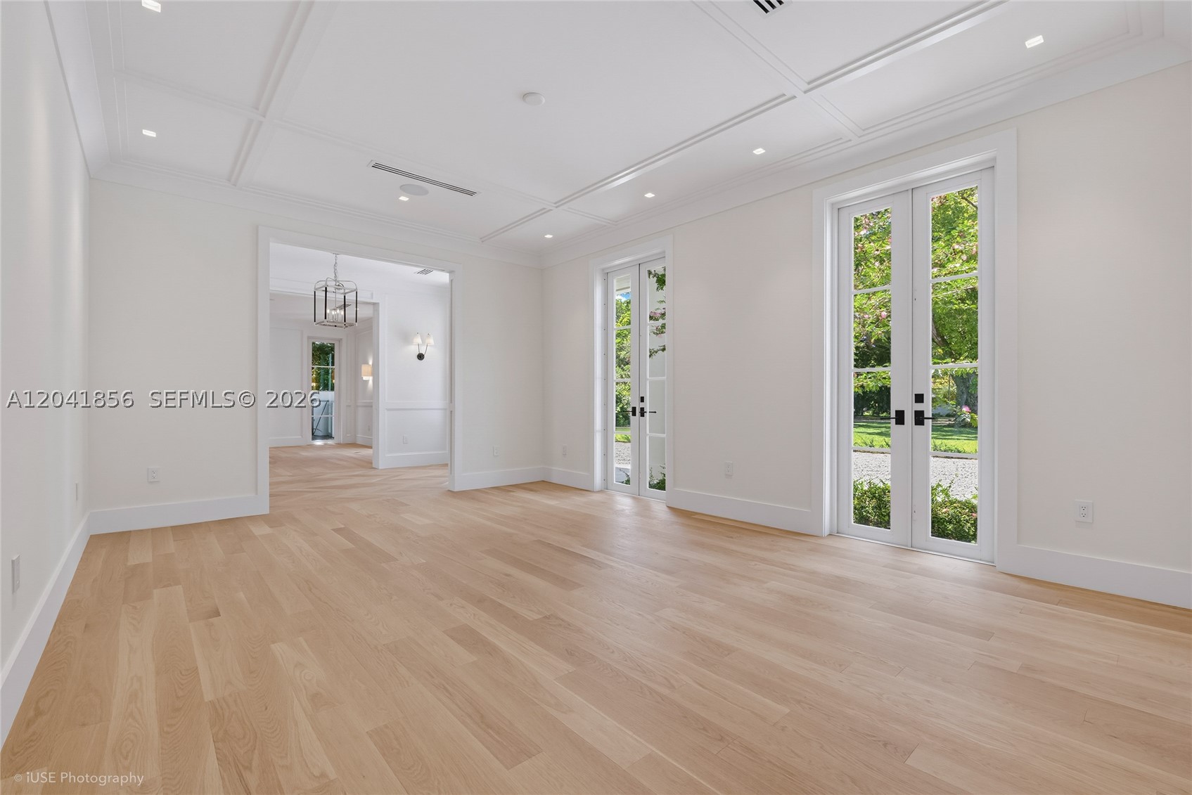 CORAL GABLES COUNTRY CLUB - Residential