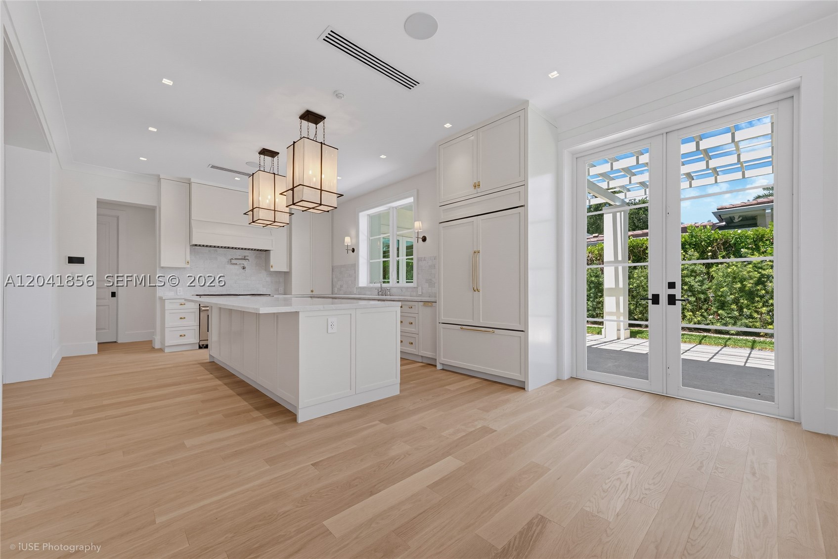 CORAL GABLES COUNTRY CLUB - Residential