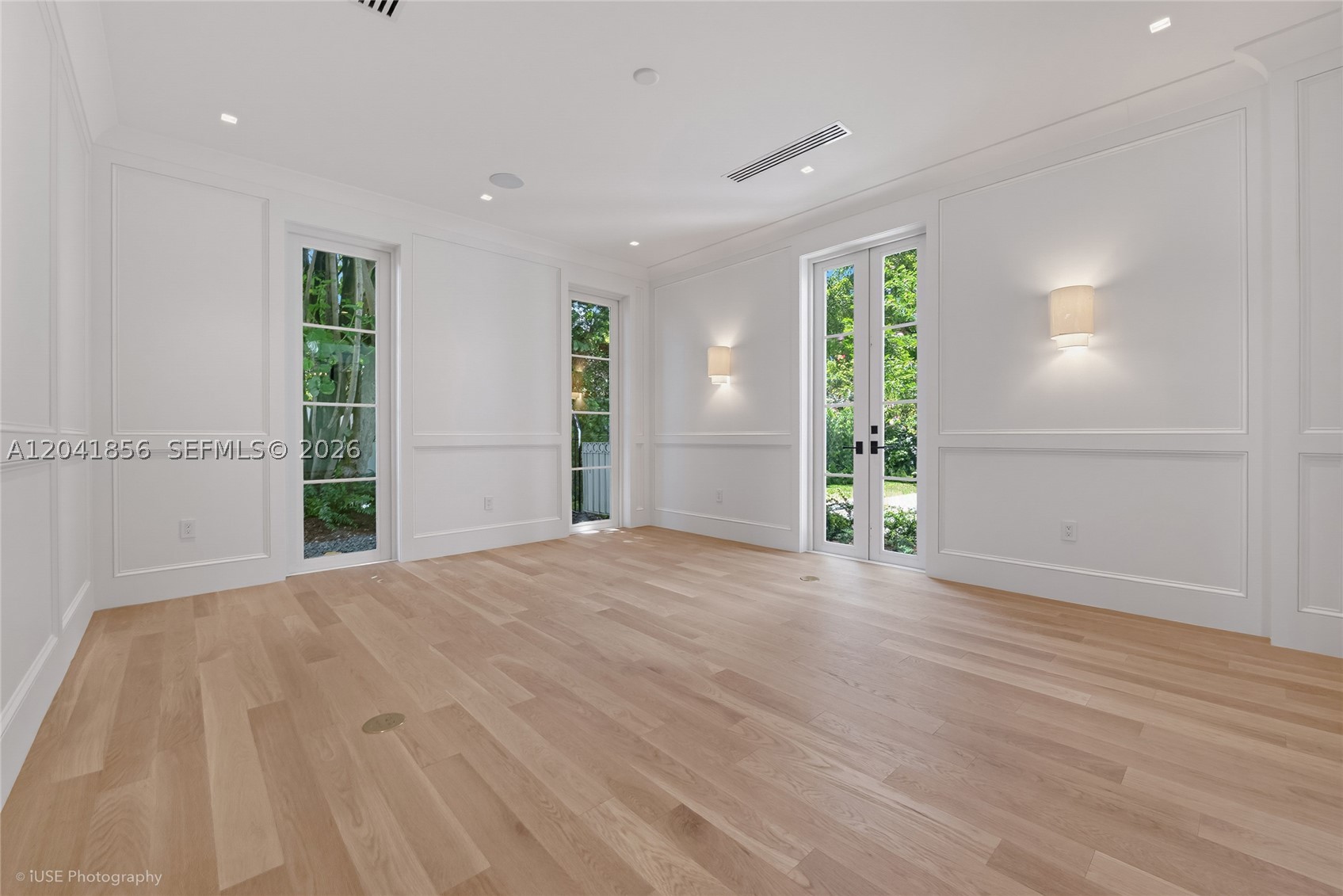 CORAL GABLES COUNTRY CLUB - Residential