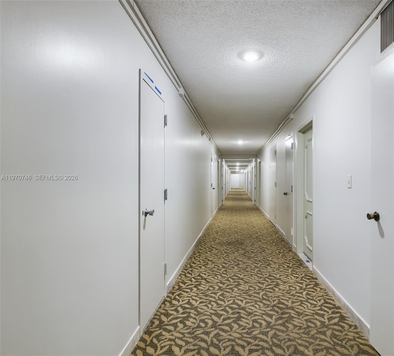 BAYVIEW TOWERS CONDO SOUT - Residential