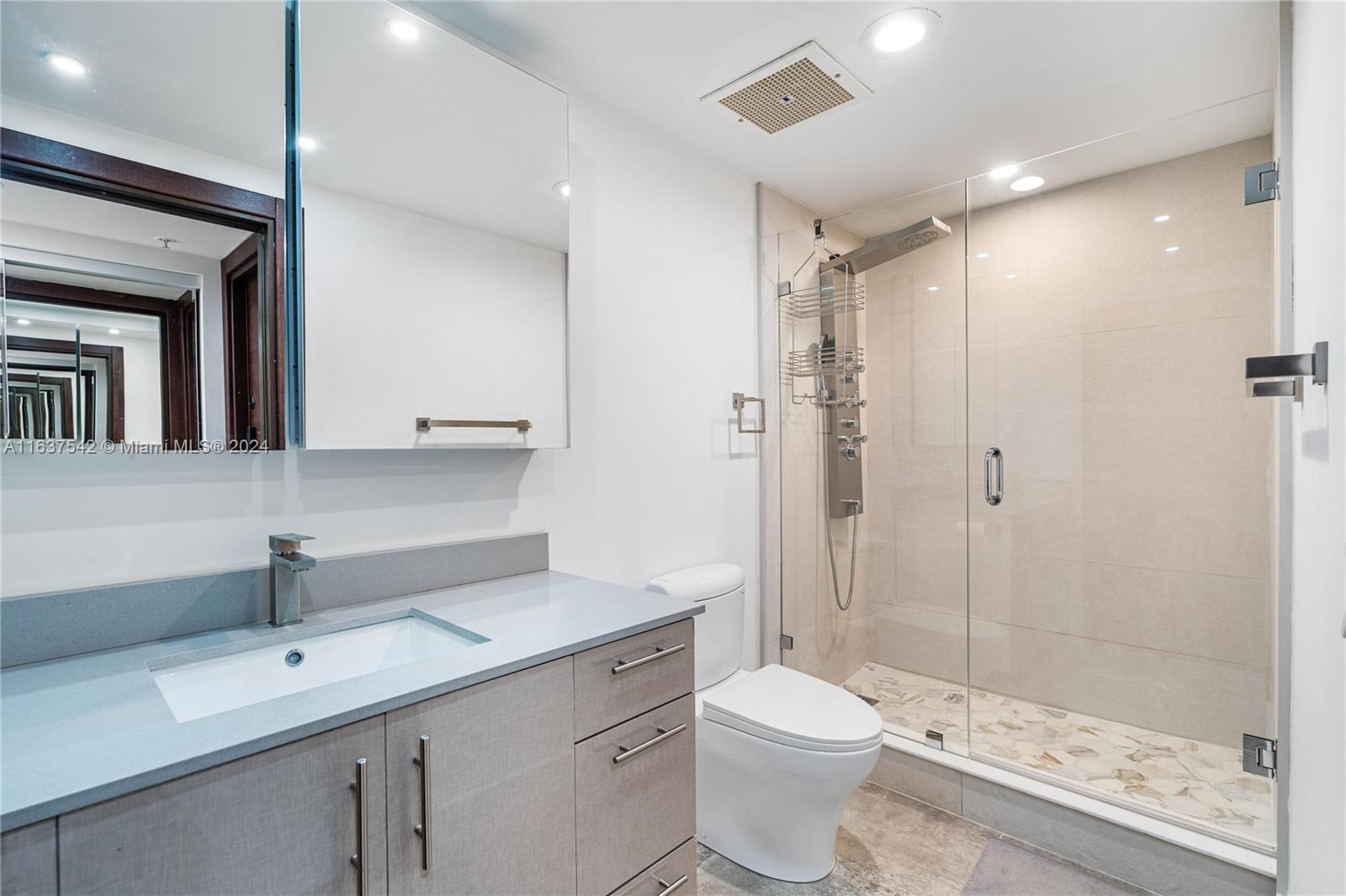 OCEAN POINT BEACH CLUB CO - Residential Lease