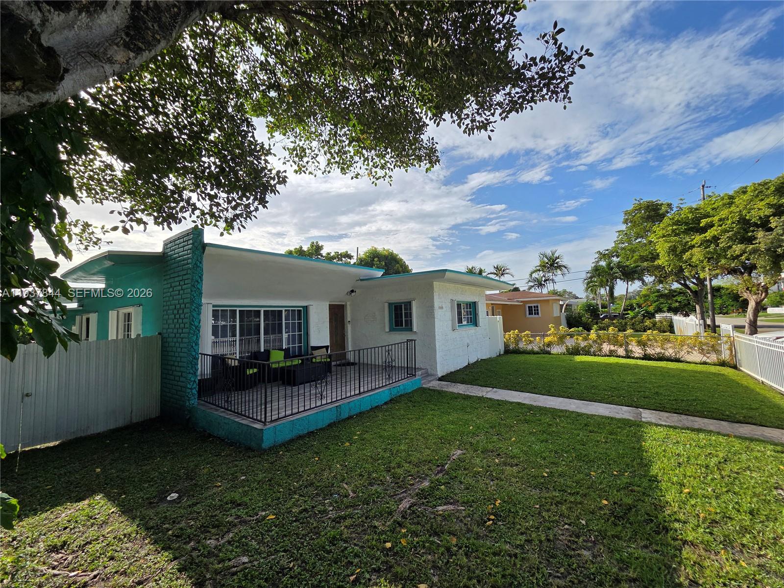 IRONS MANOR HIGH PINE ADD - Residential