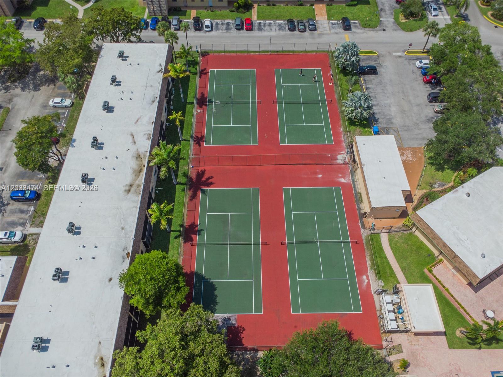 VILLAS AT CARRIAGE HILLS - Residential