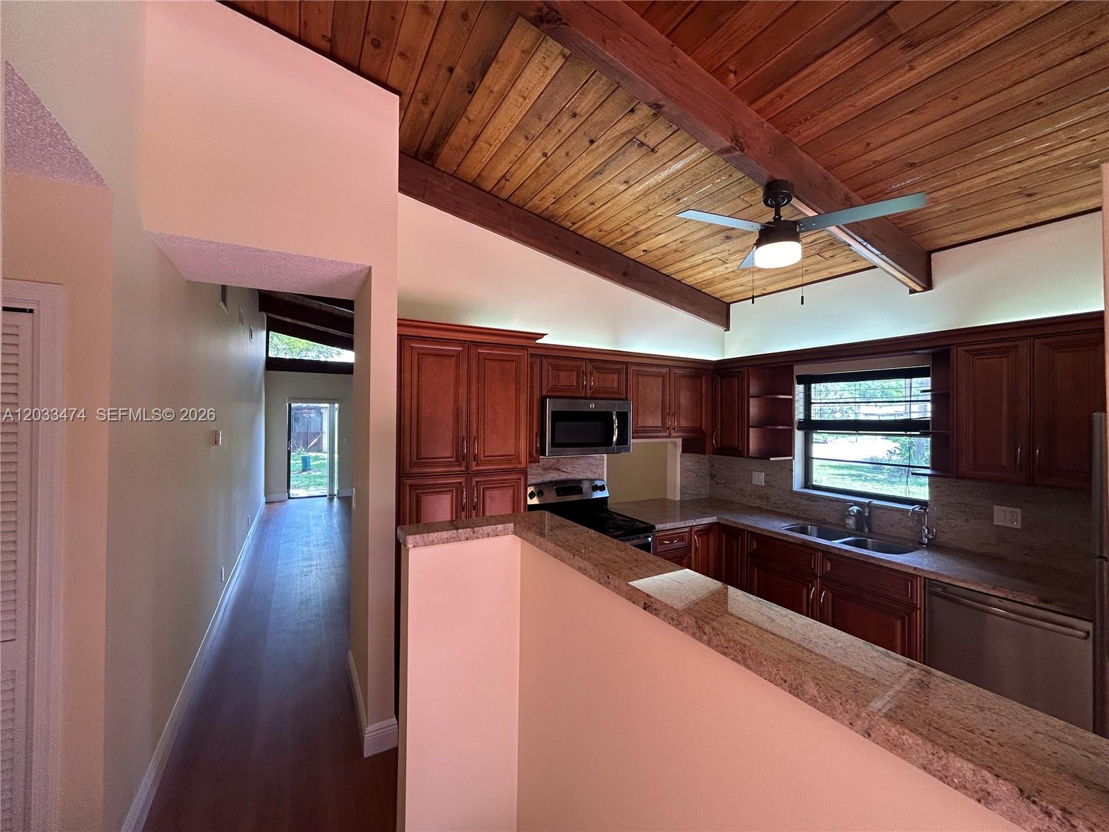 VILLAS AT CARRIAGE HILLS - Residential