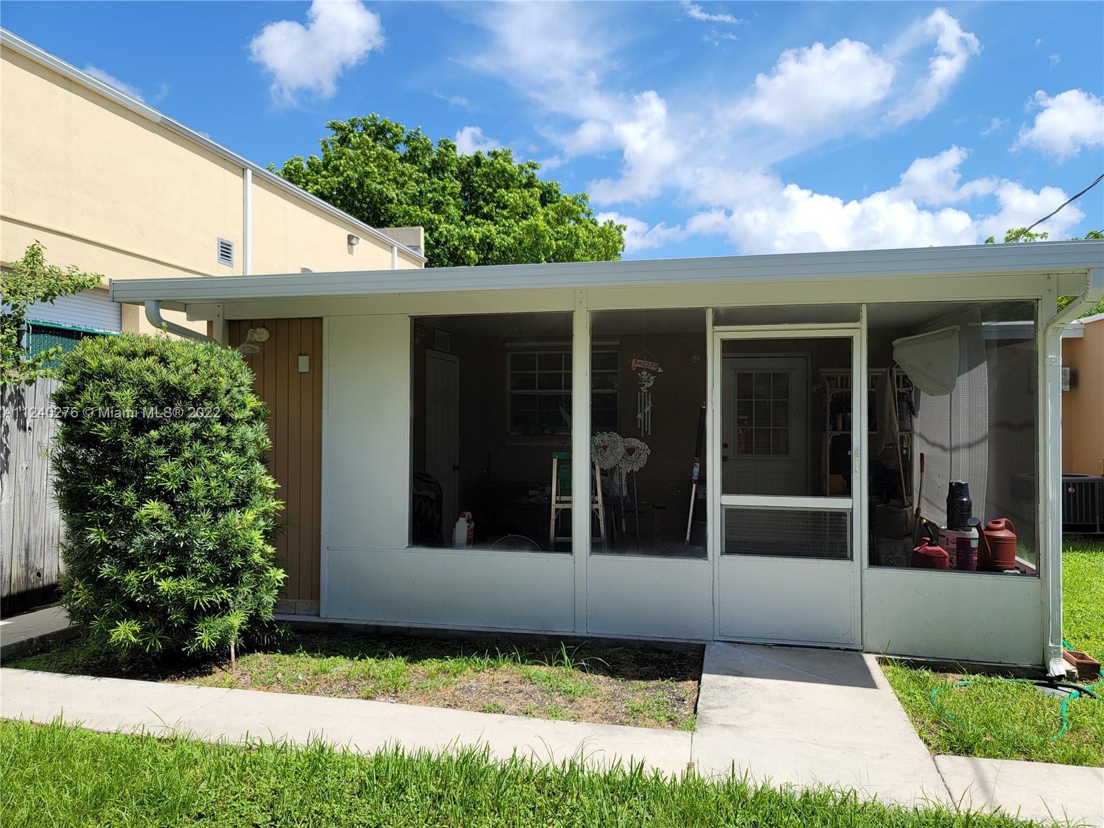 AMND PLAT OF BIRD ROAD ES - Residential