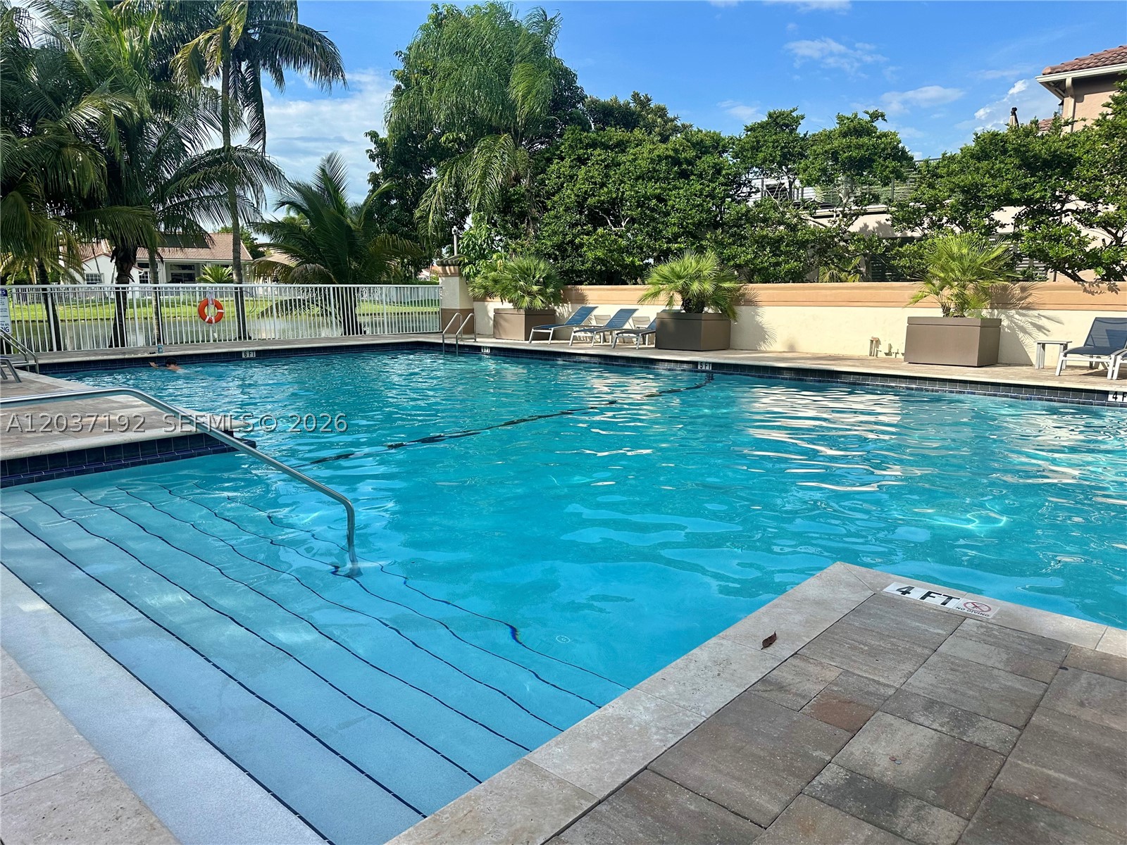 The Lakes - Residential