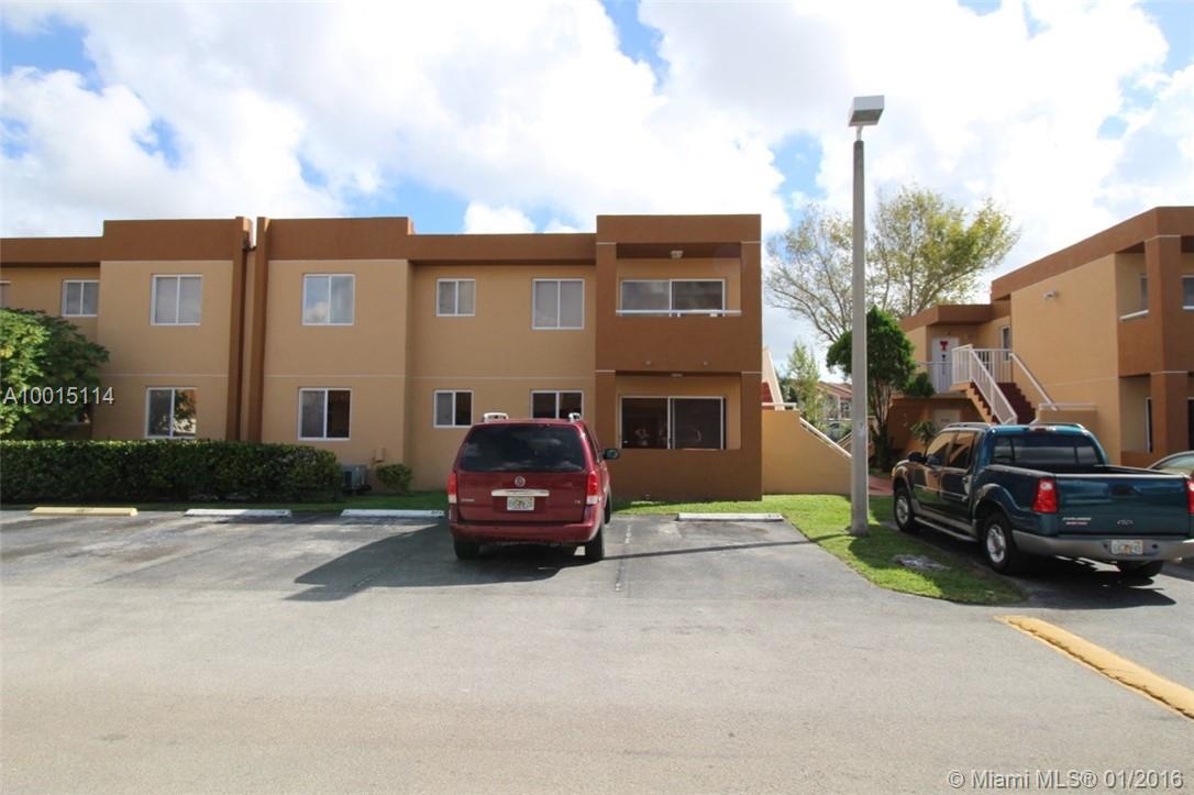 Wonderful, very comfortable 2/2 in fantastic Kendall location! Kitchen granite counter tops, nice cabinets, all tile floors, washer & dryer inside the unit, great balcony. Just a lovely place to call home!!