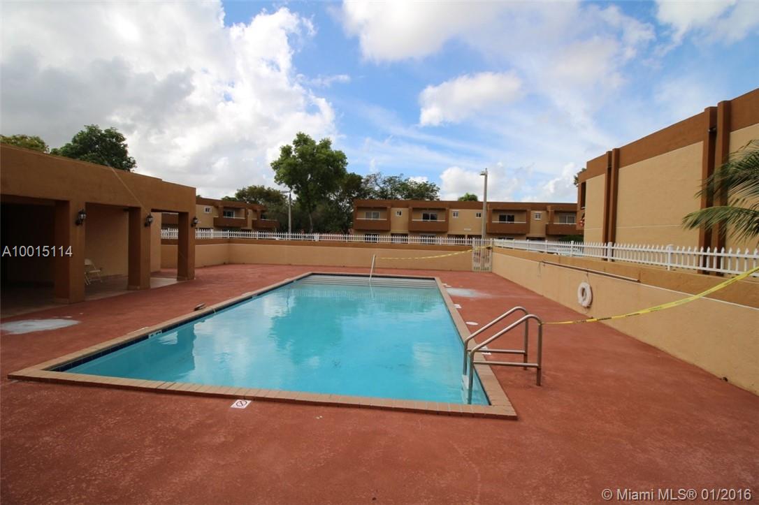 LAKE FOREST PARK CONDO VI - Residential Lease