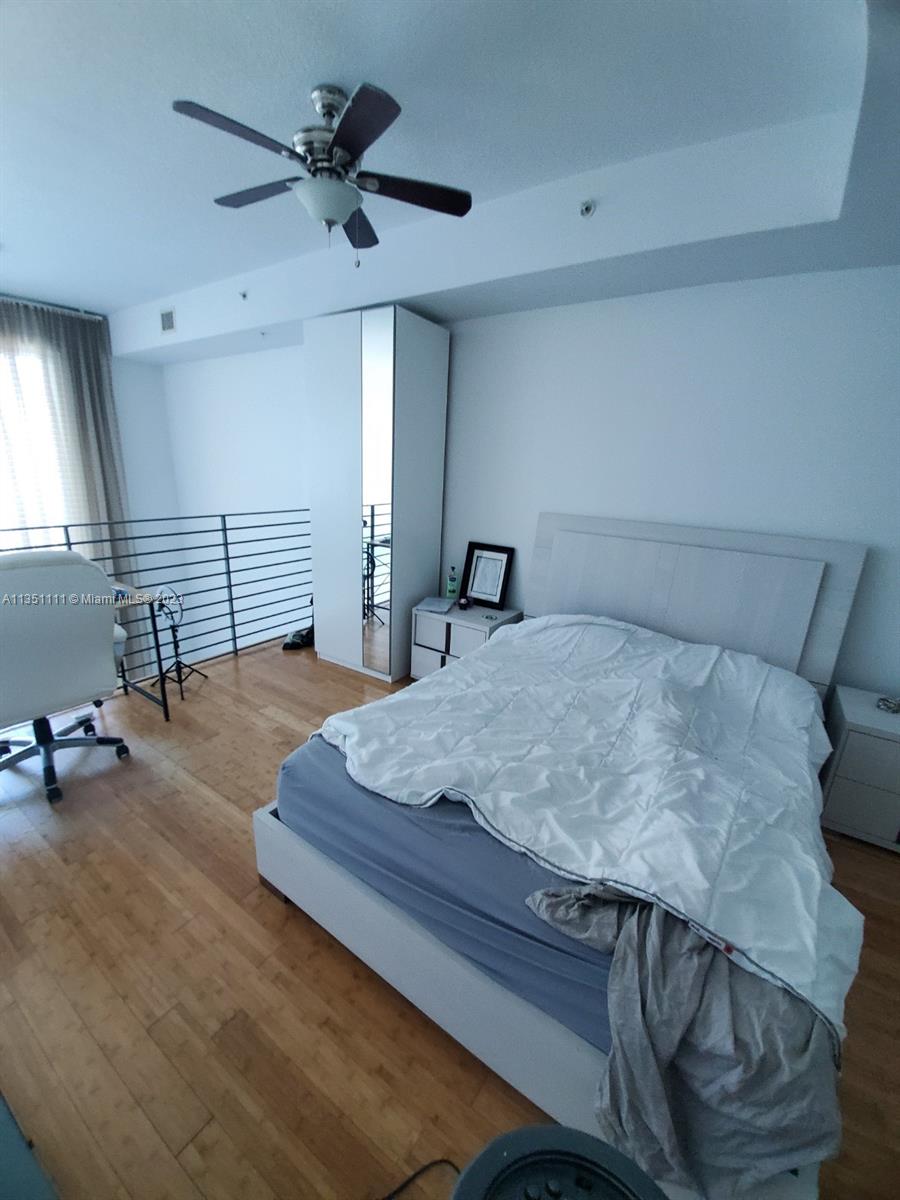 INFINITY AT BRICKELL COND - Residential Lease