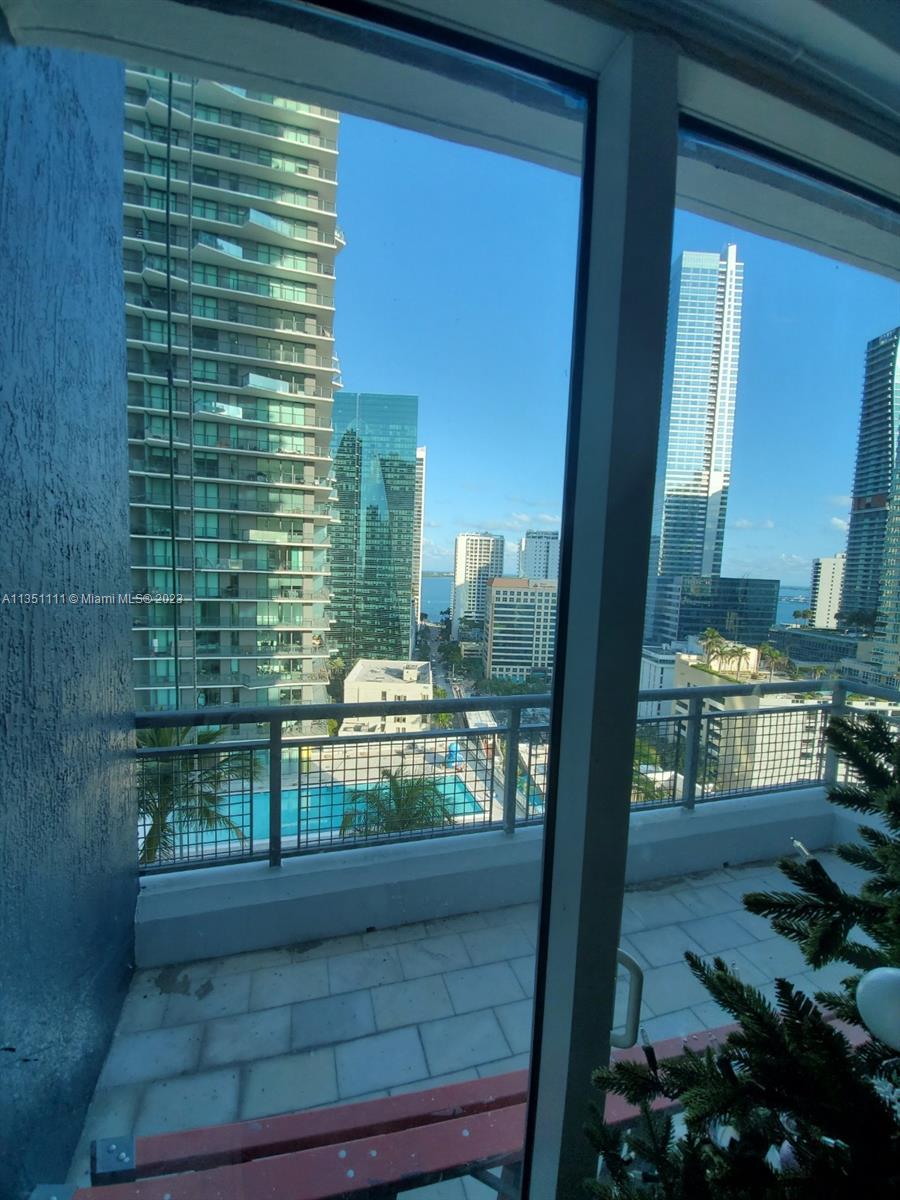 INFINITY AT BRICKELL COND - Residential Lease