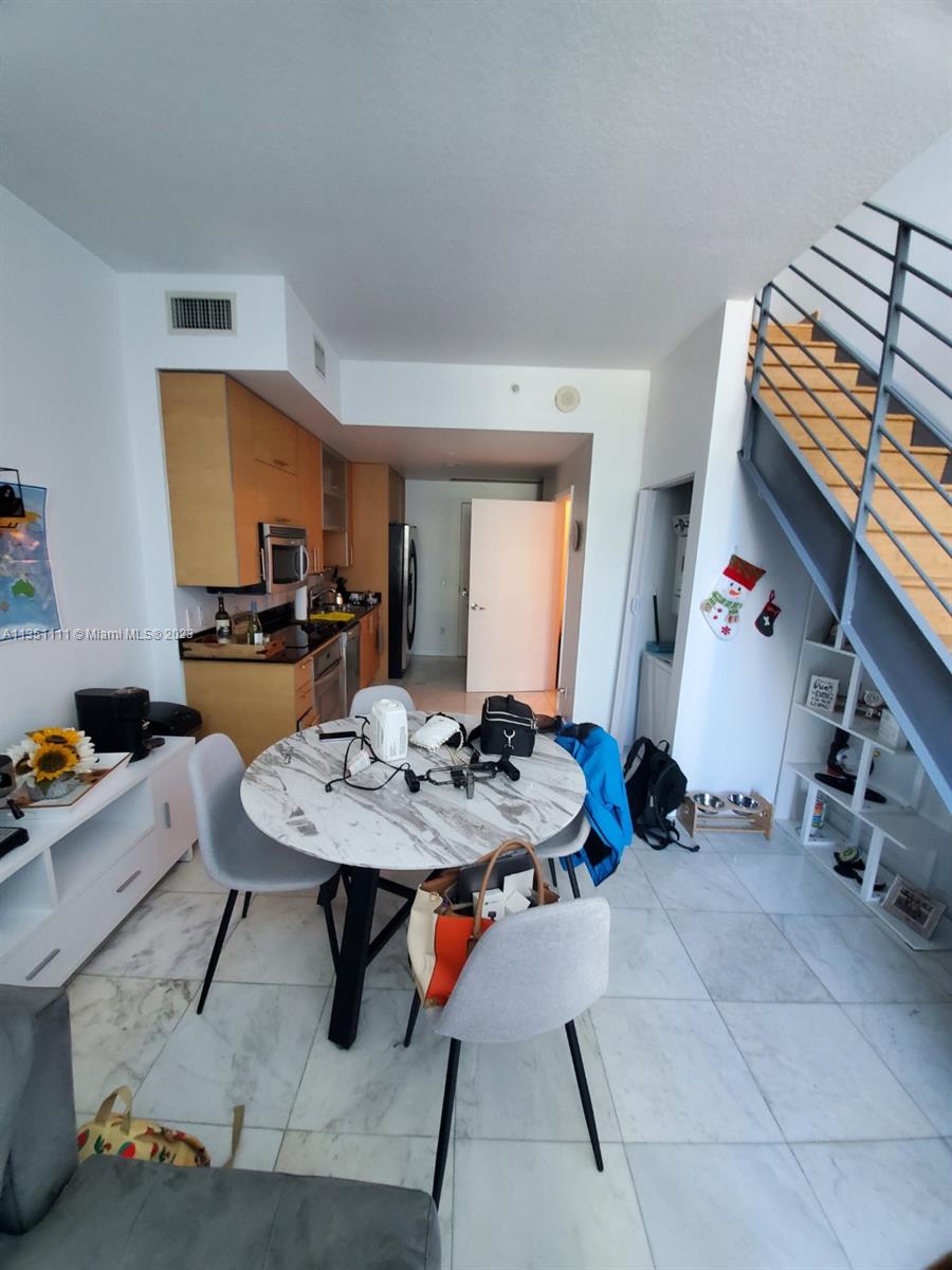 INFINITY AT BRICKELL COND - Residential Lease