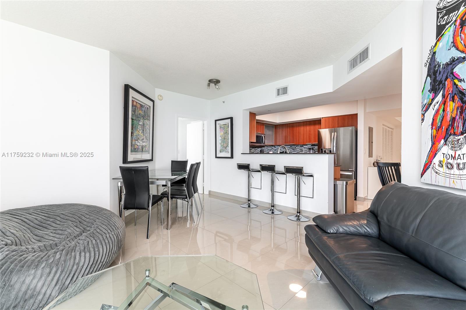LA PERLA CONDO - Residential