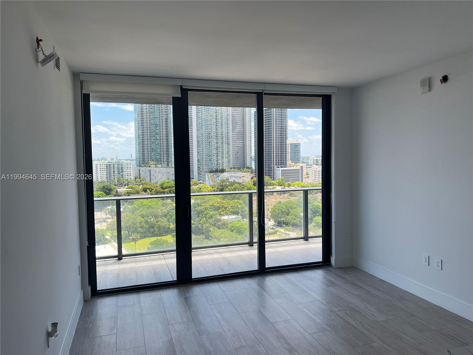3401 MIDTOWN CONDO - Residential