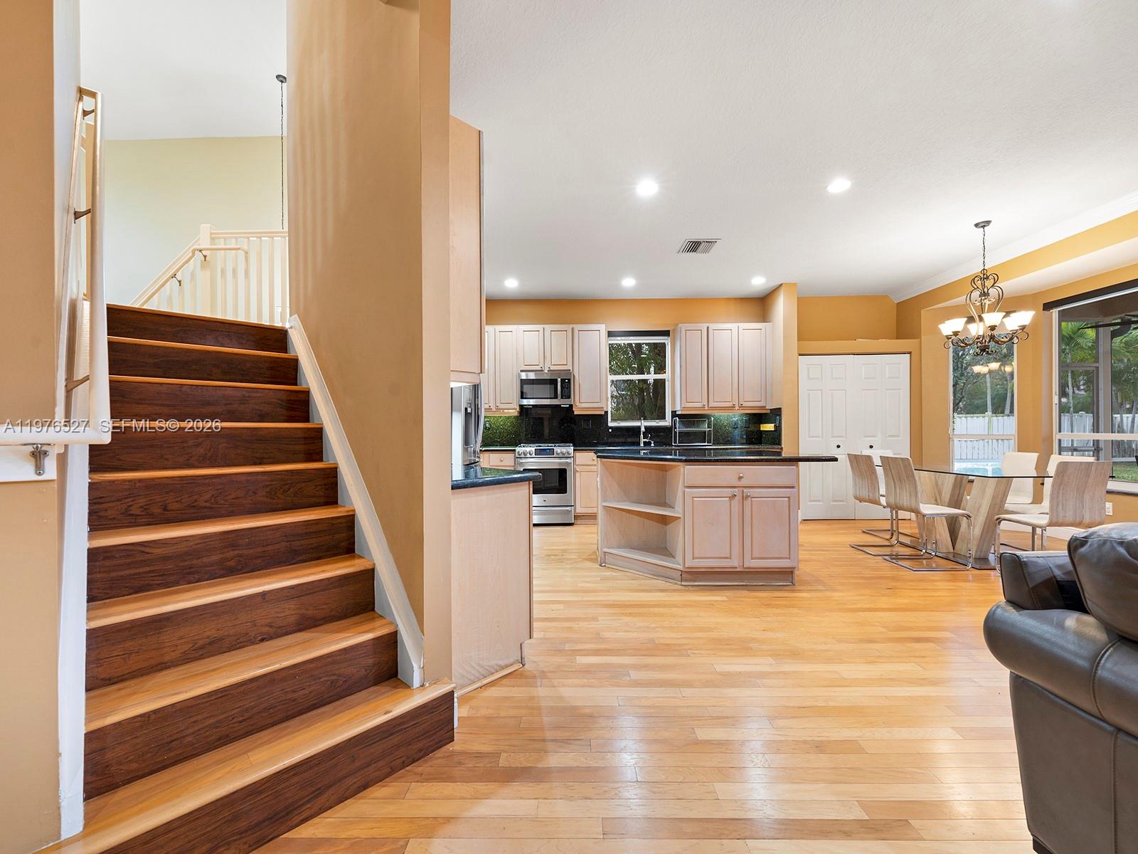 PEMBROKE FALLS PH 5 - Residential