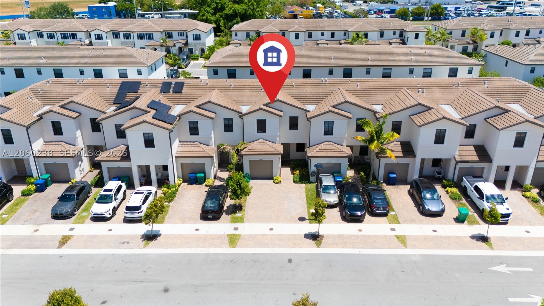 KENDALL ASSEMBLAGE SOUTH - Residential